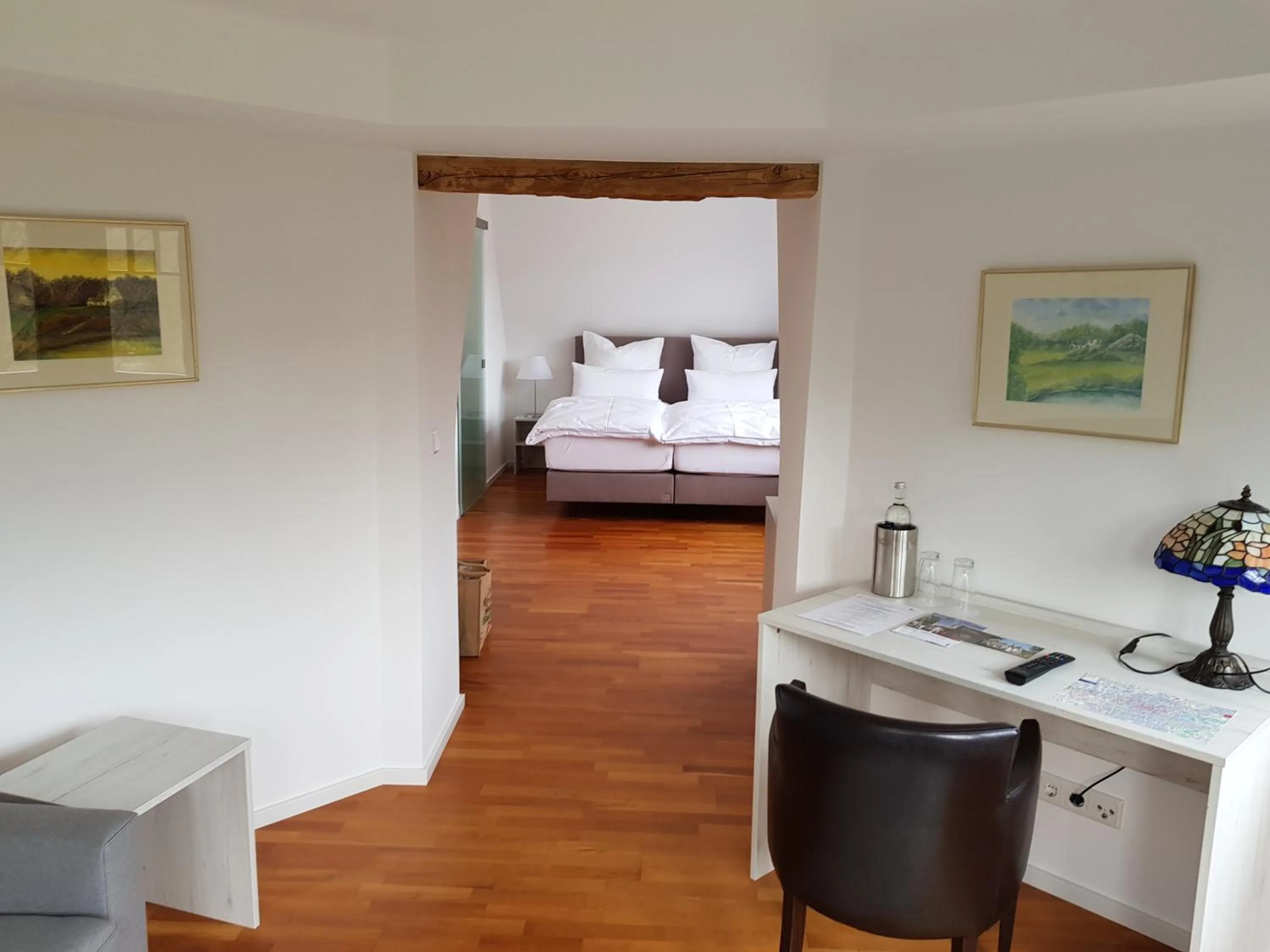 Photo of the whole room, Bed in Oberwaldhaus