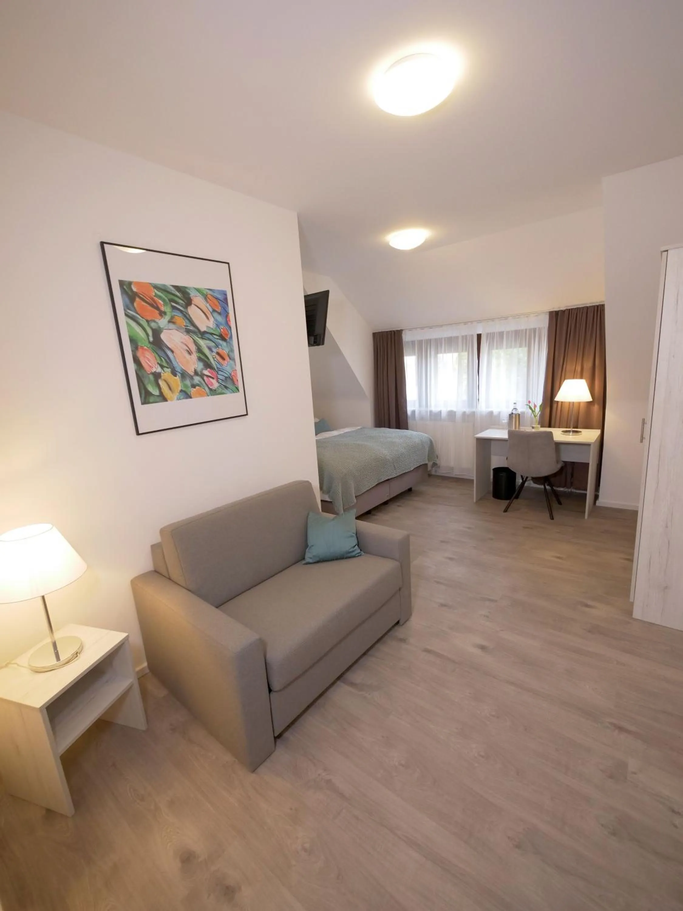 Photo of the whole room in Oberwaldhaus