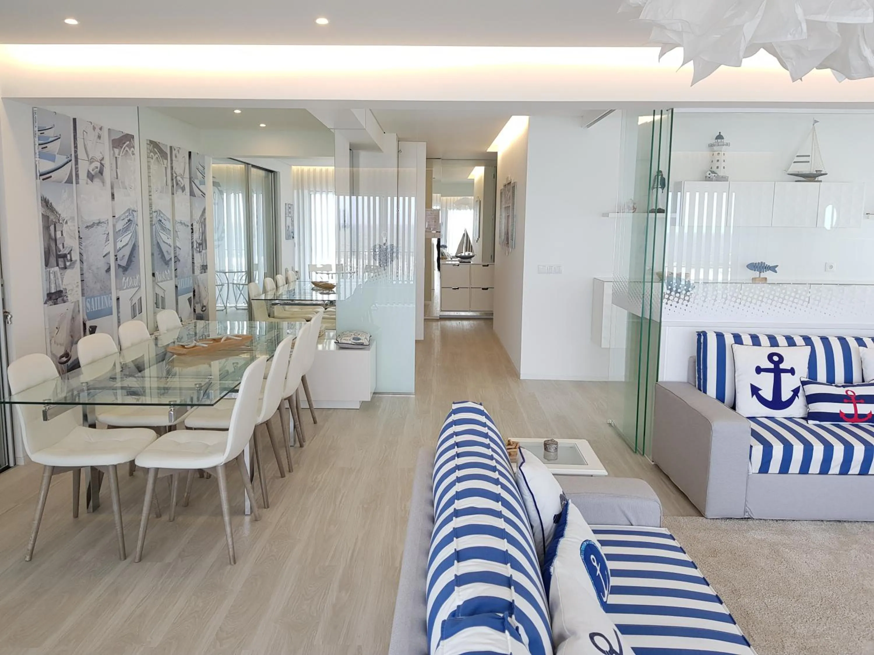 Living room in Blue Sea Apartment