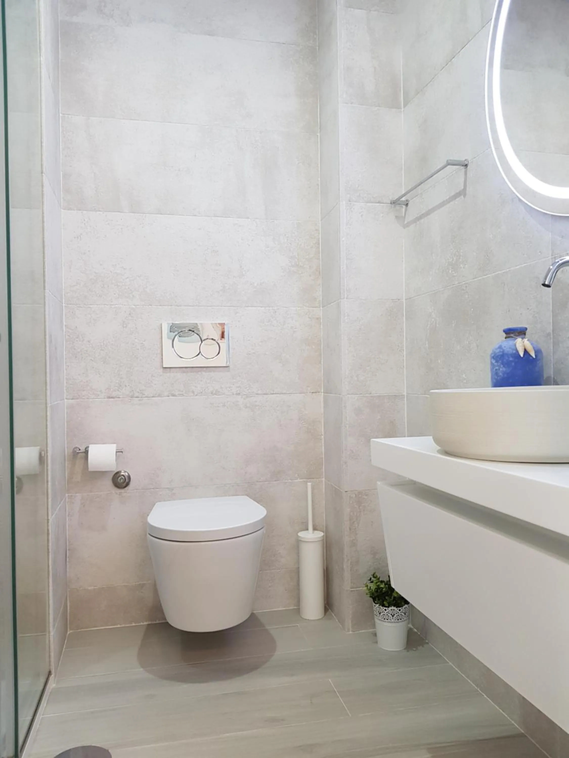 Bathroom in Blue Sea Apartment