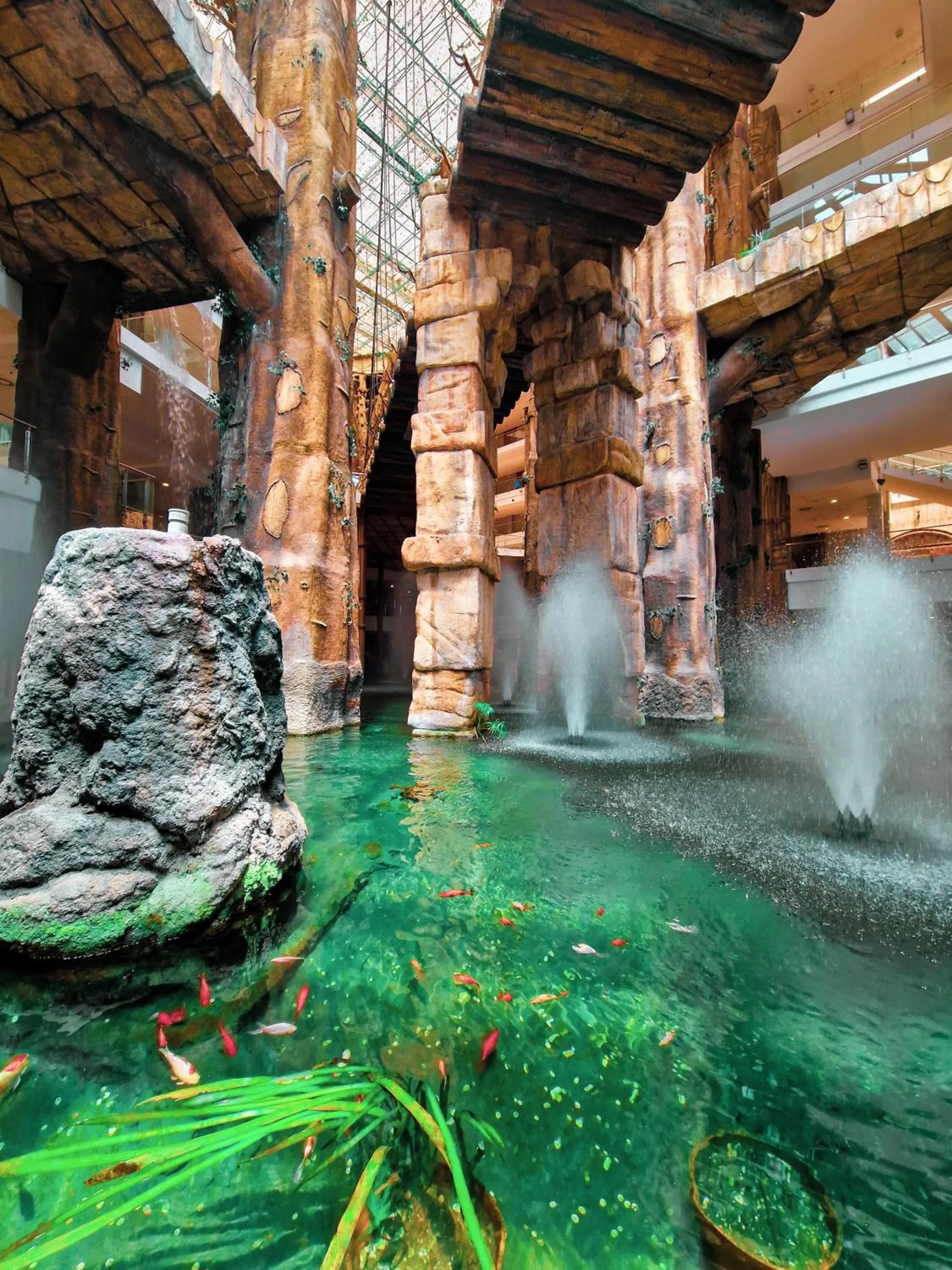 Lake view in Holiday World Polynesia