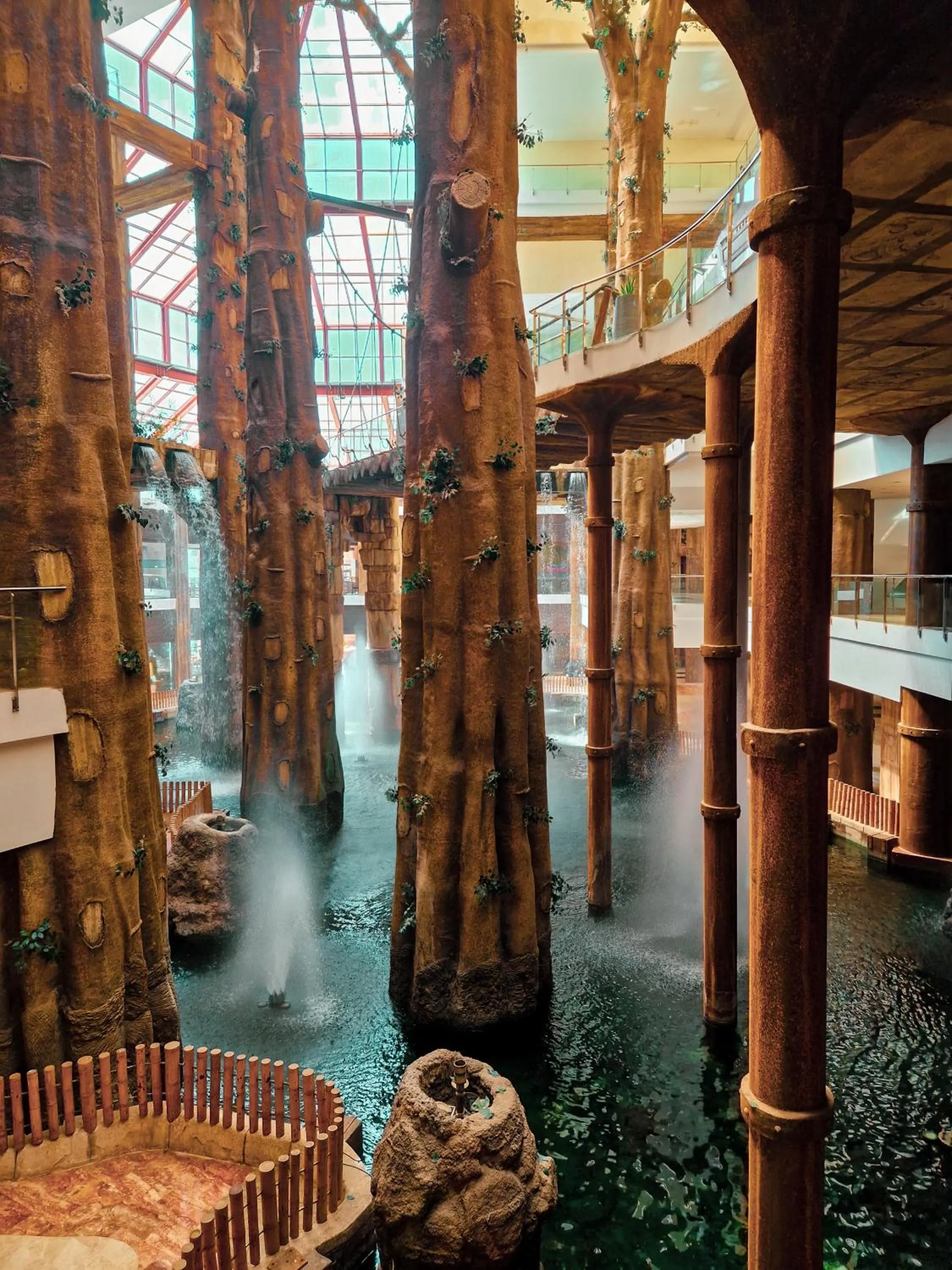 Area and facilities in Holiday World Polynesia