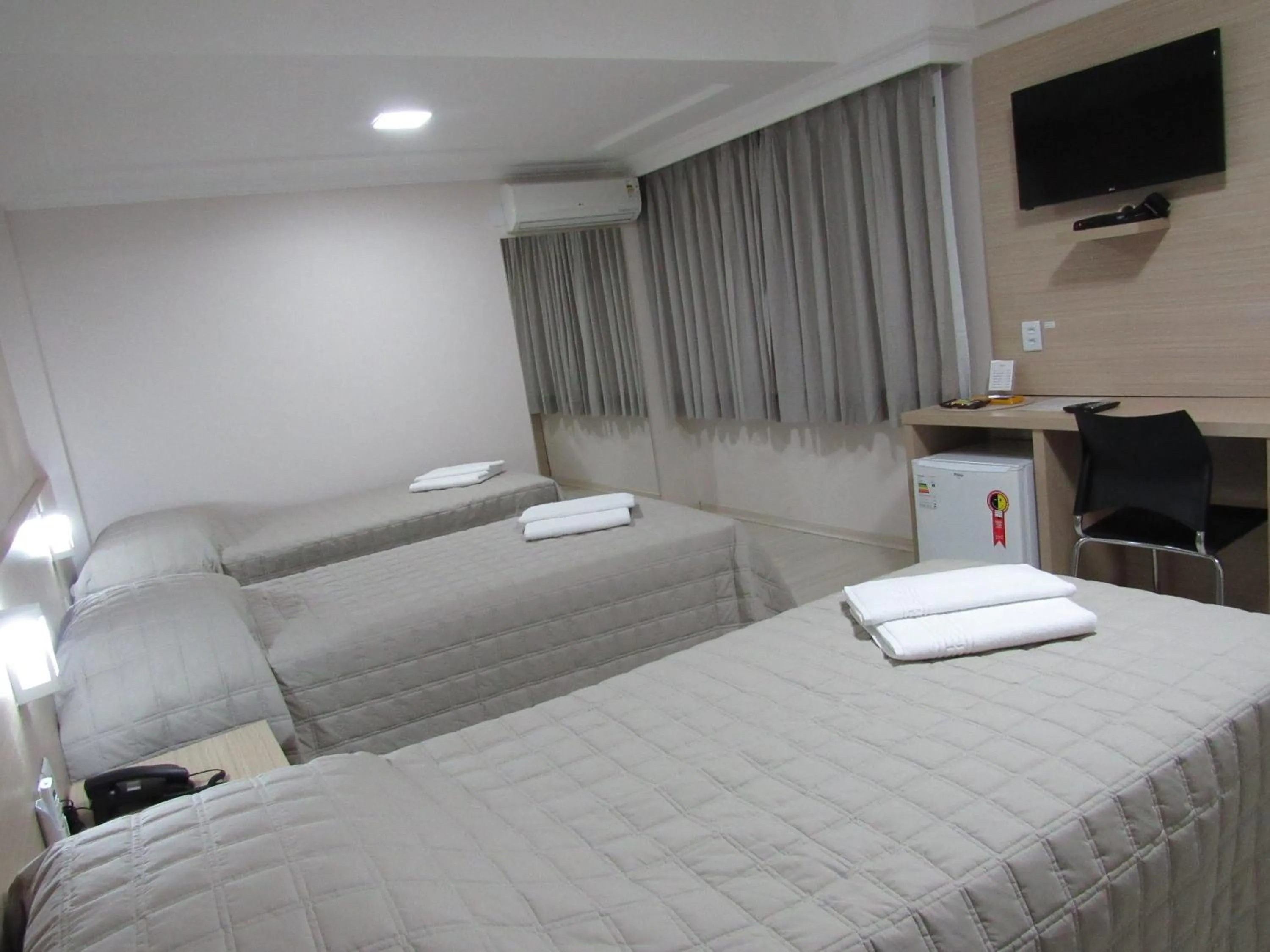 Luxury Triple Room in HOTEL MARIANI