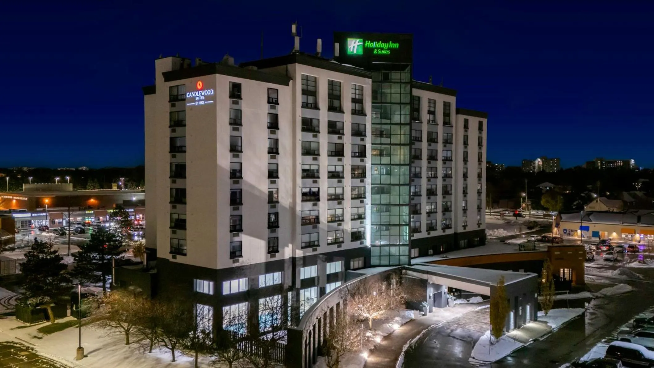 Property building in Holiday Inn Hotel & Suites London by IHG