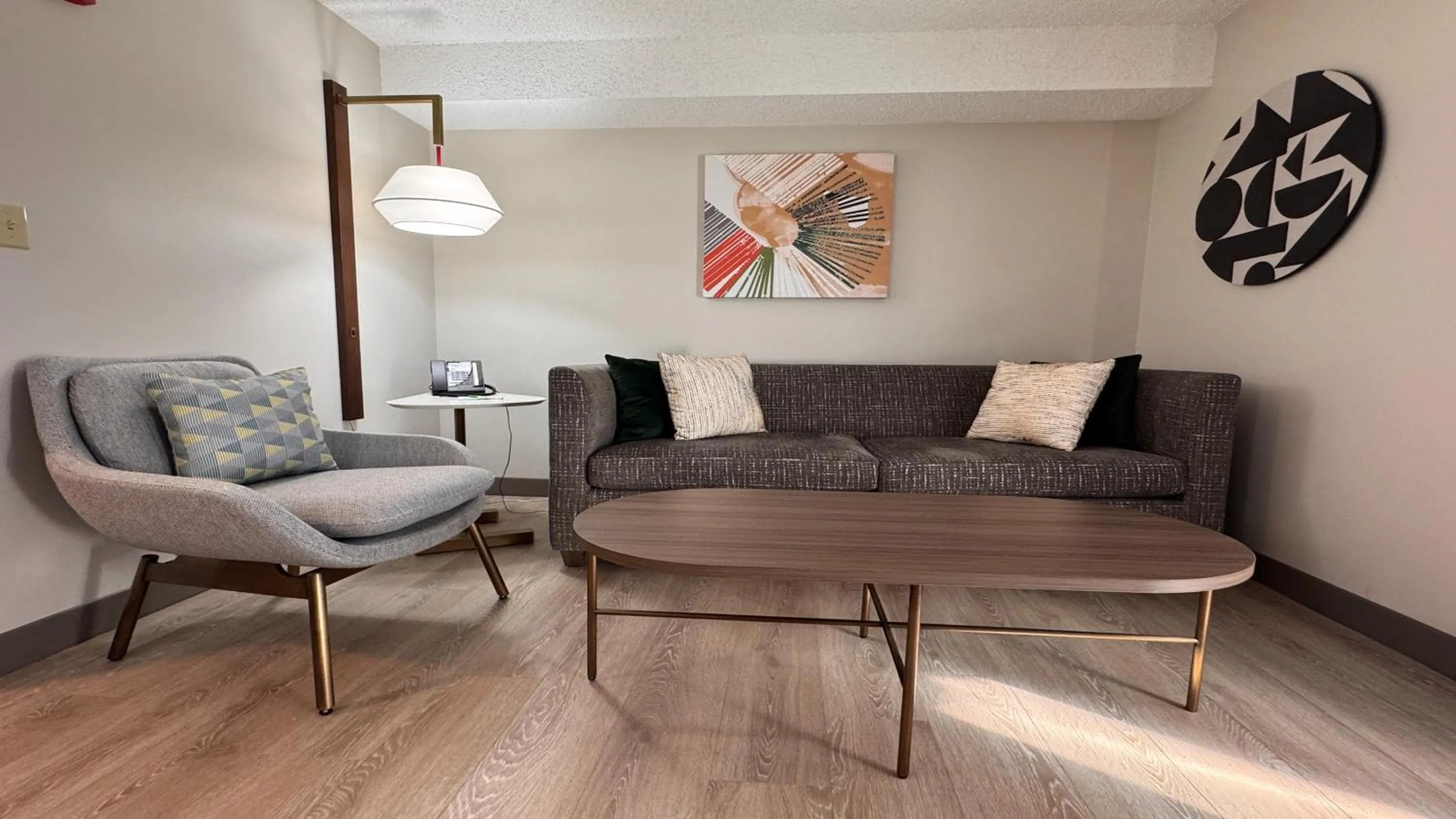 Photo of the whole room in Holiday Inn Hotel & Suites London by IHG