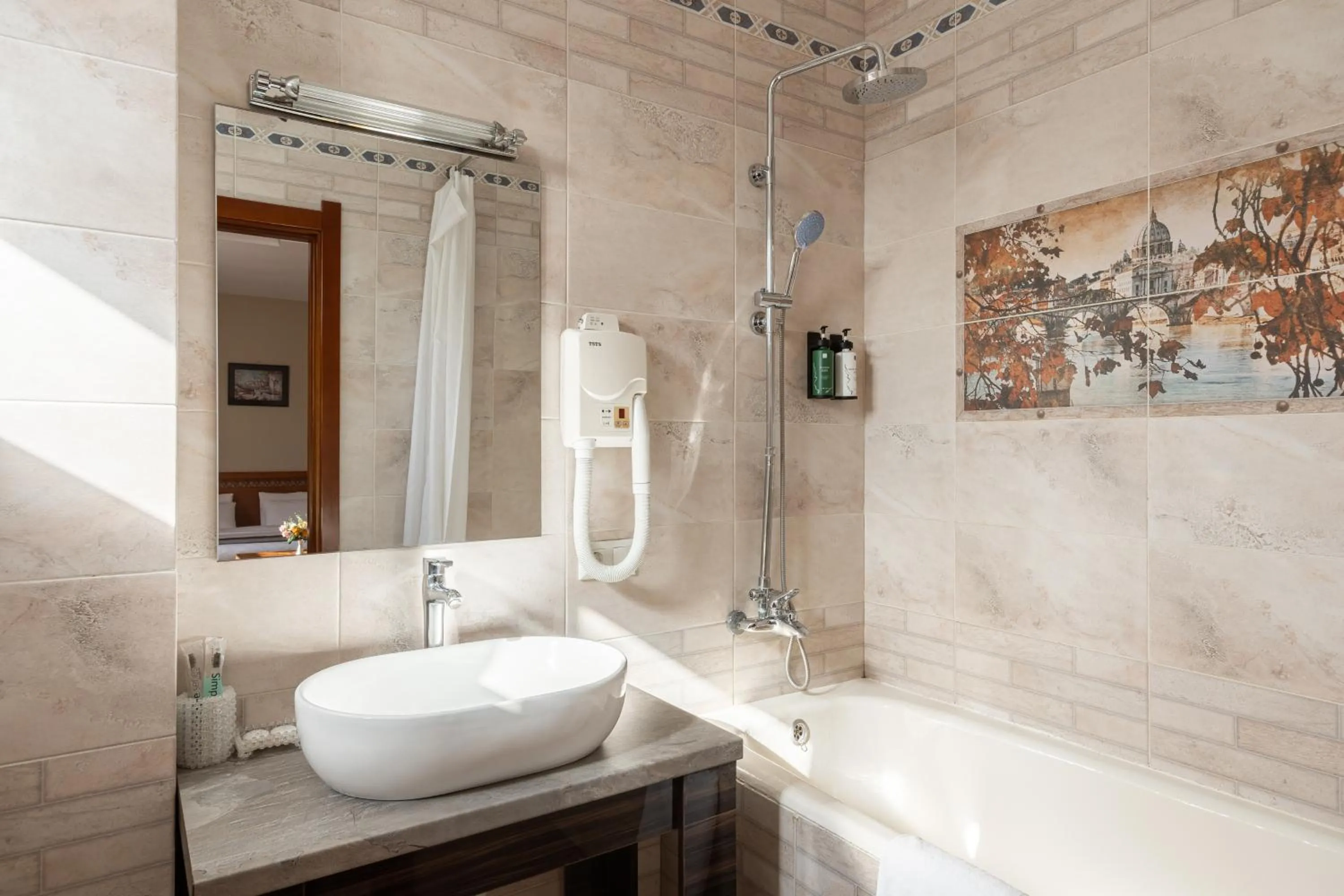 Bathroom in Soluxe Hotel