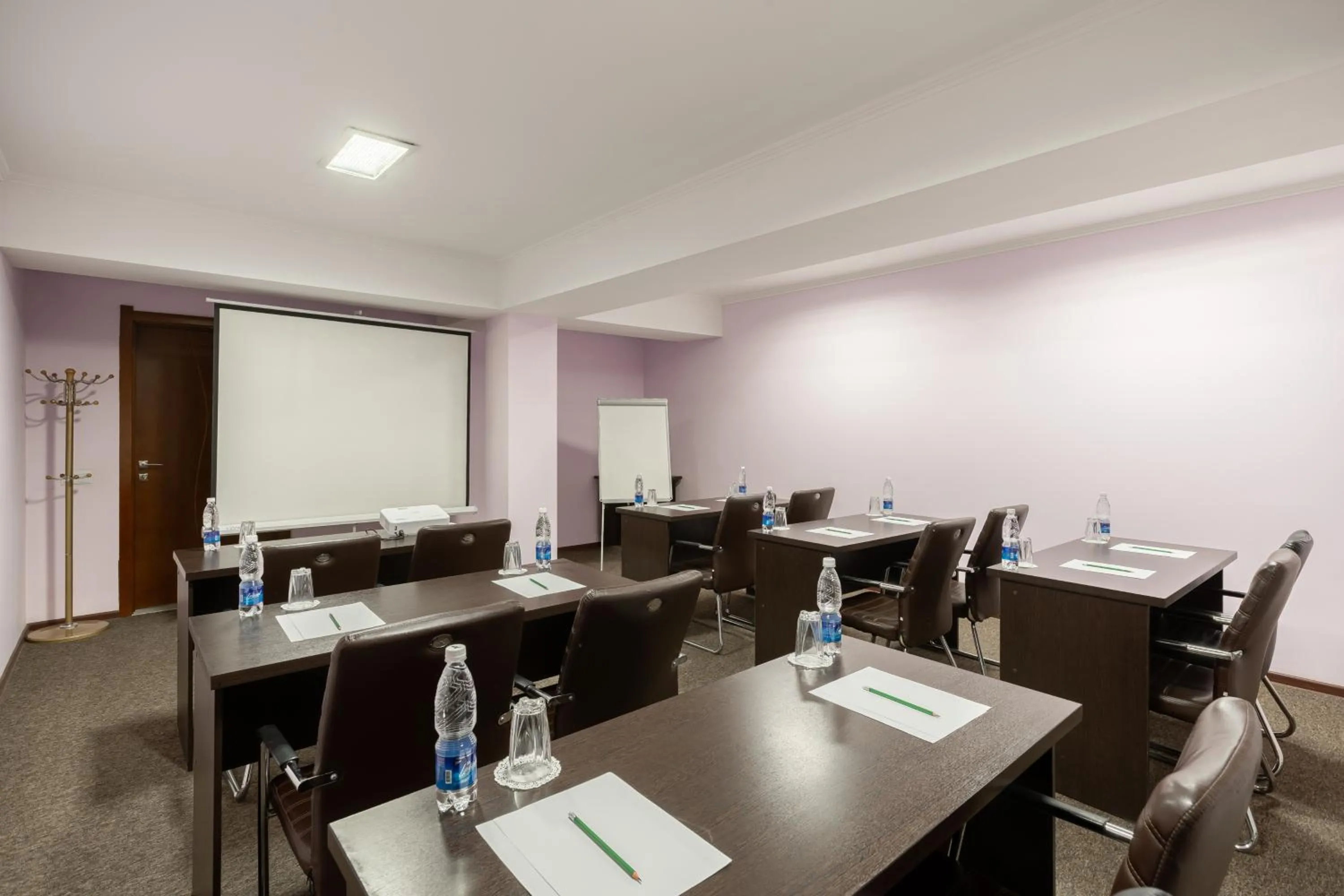 Meeting/conference room in Soluxe Hotel