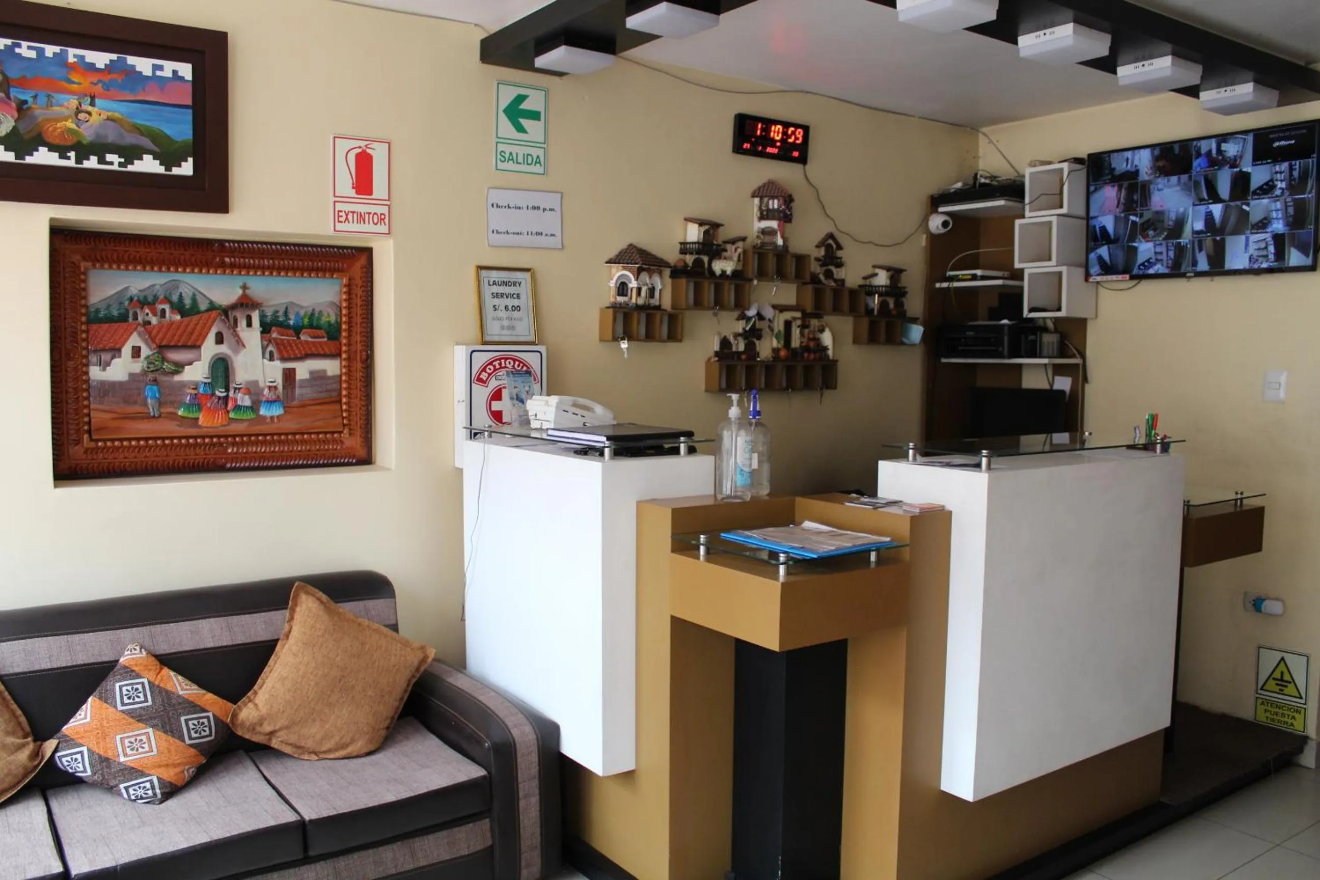 Lobby or reception in Kaaro Hotel Puno