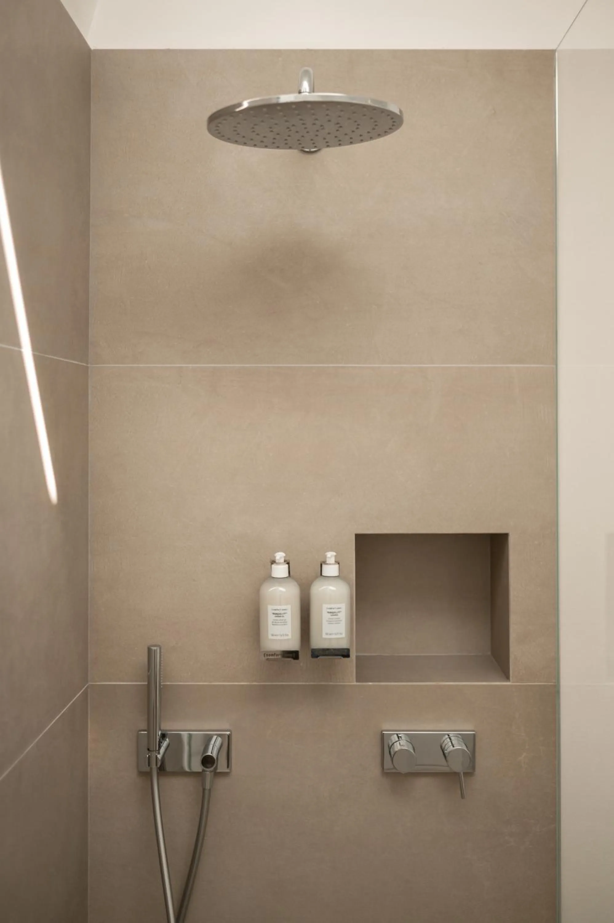 Bathroom in Kuntino Suites