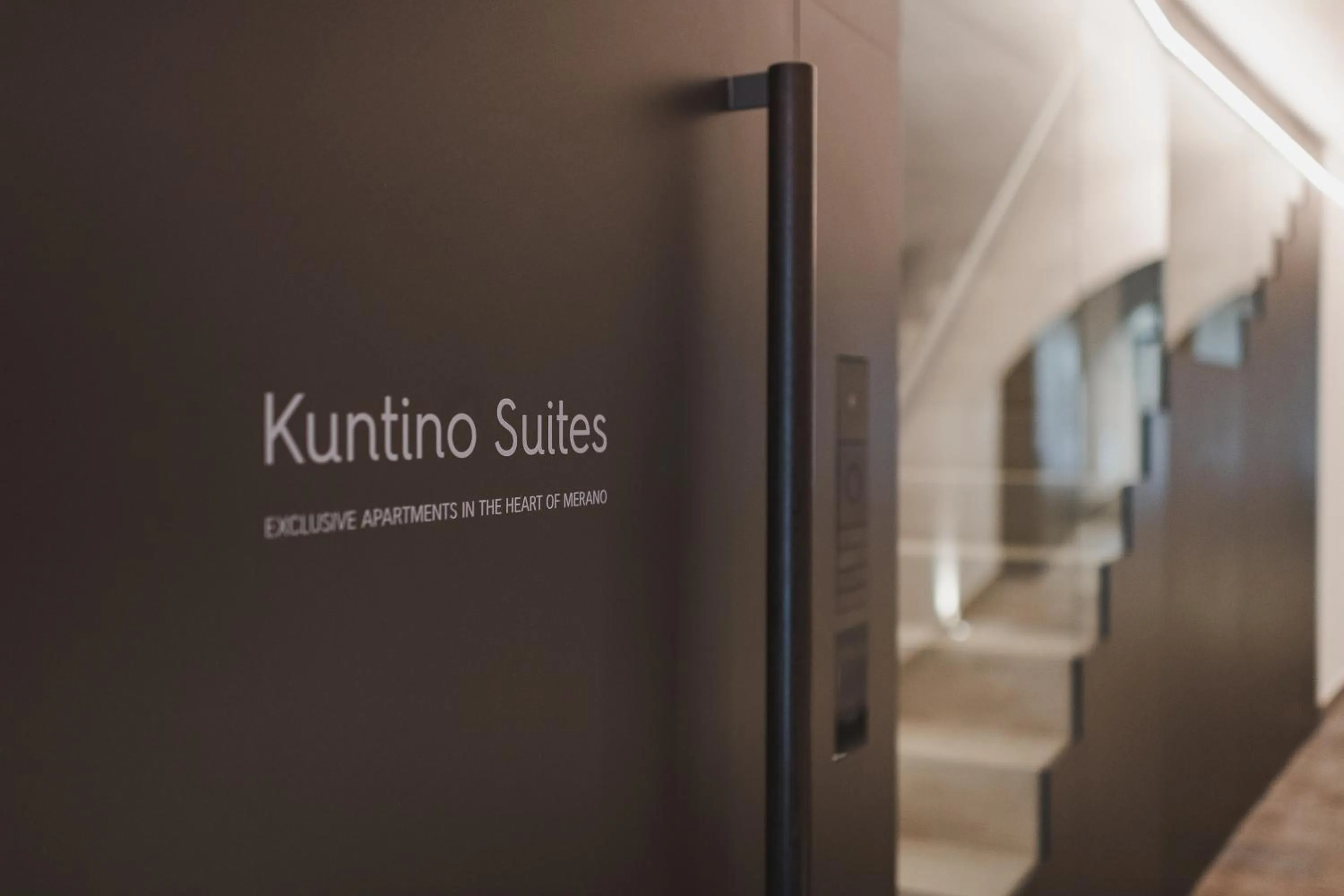 Facade/entrance in Kuntino Suites