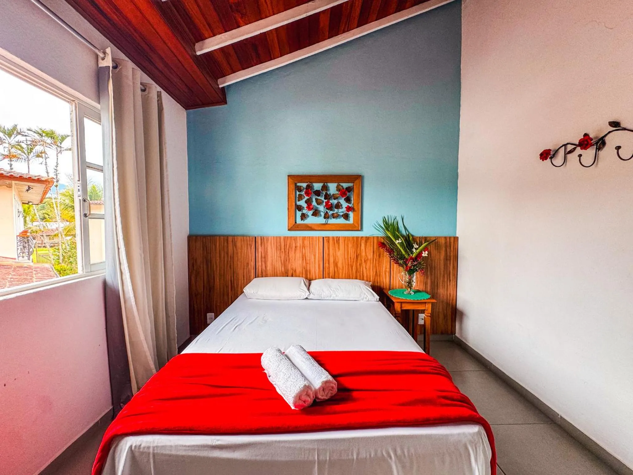 Bed in Pousada Portal de Paraty- COM GERADOR DE ENERGIA- SERVIREMOS UM DELICIOSO JANTAR NA NOITE DE REVEILLON 2026