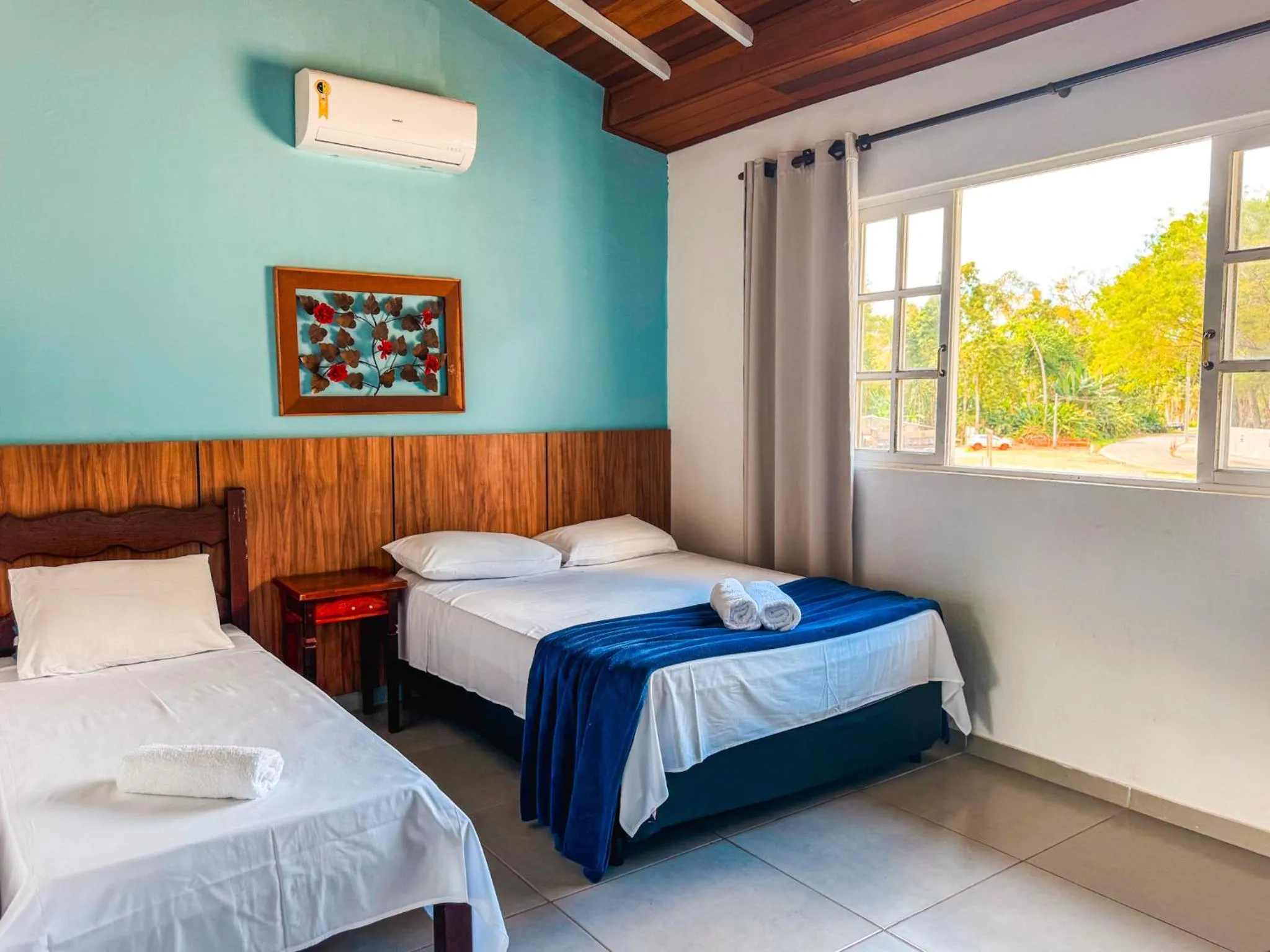 Bedroom, Bed in Pousada Portal de Paraty- COM GERADOR DE ENERGIA- SERVIREMOS UM DELICIOSO JANTAR NA NOITE DE REVEILLON 2026