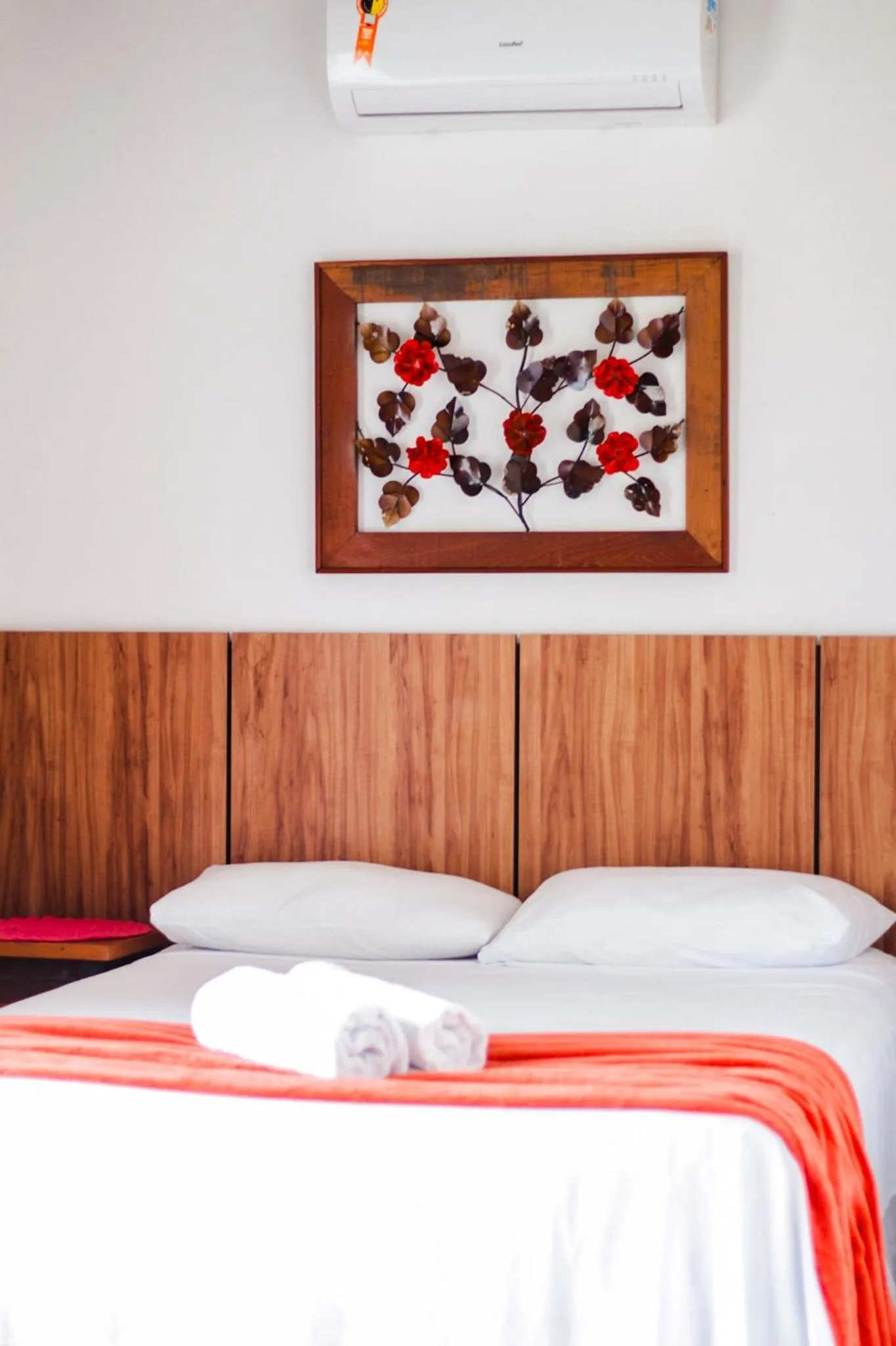 Bedroom, Bed in Pousada Portal de Paraty- COM GERADOR DE ENERGIA- SERVIREMOS UM DELICIOSO JANTAR NA NOITE DE REVEILLON 2026