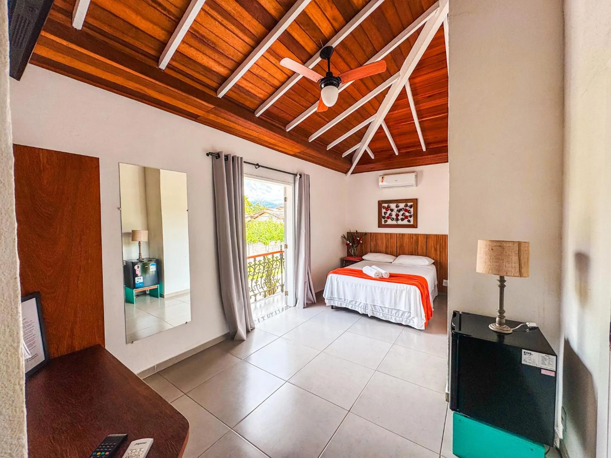 Bed in Pousada Portal de Paraty- COM GERADOR DE ENERGIA- SERVIREMOS UM DELICIOSO JANTAR NA NOITE DE REVEILLON 2026