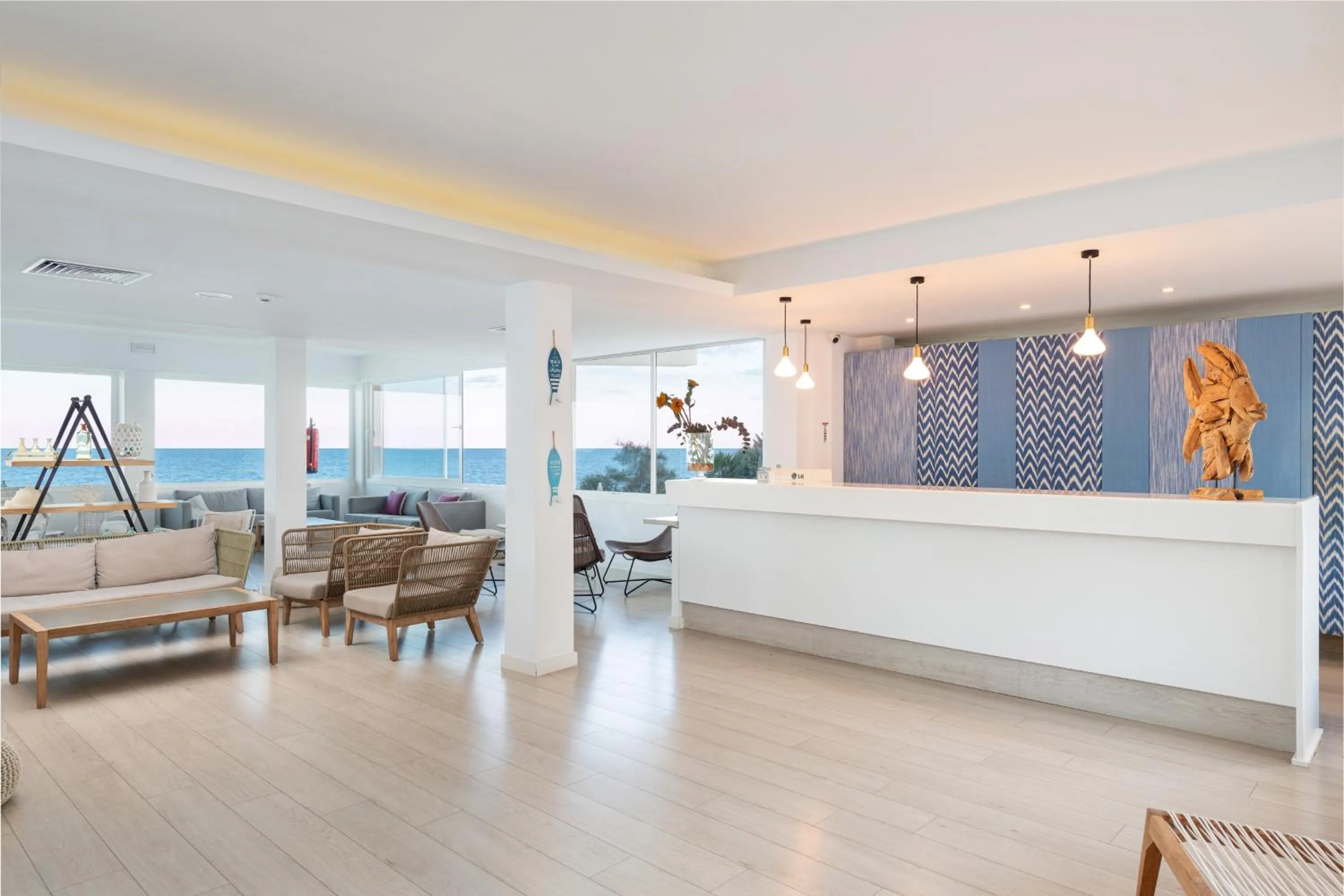 Lobby or reception in Hotel Atolon & Kaafu Beach Club