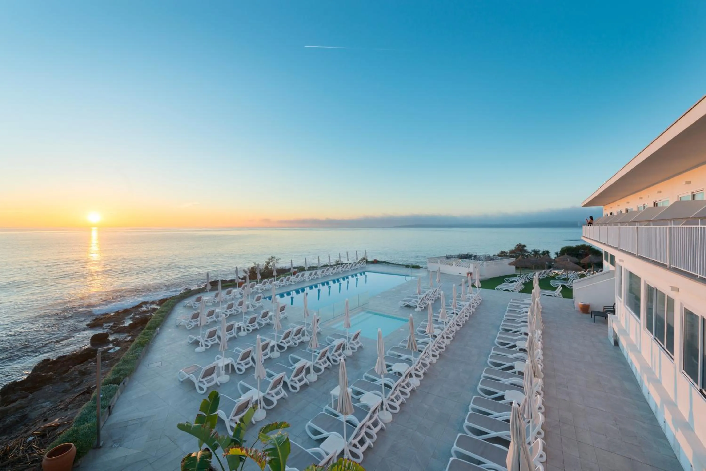 Sea view in Hotel Atolon & Kaafu Beach Club