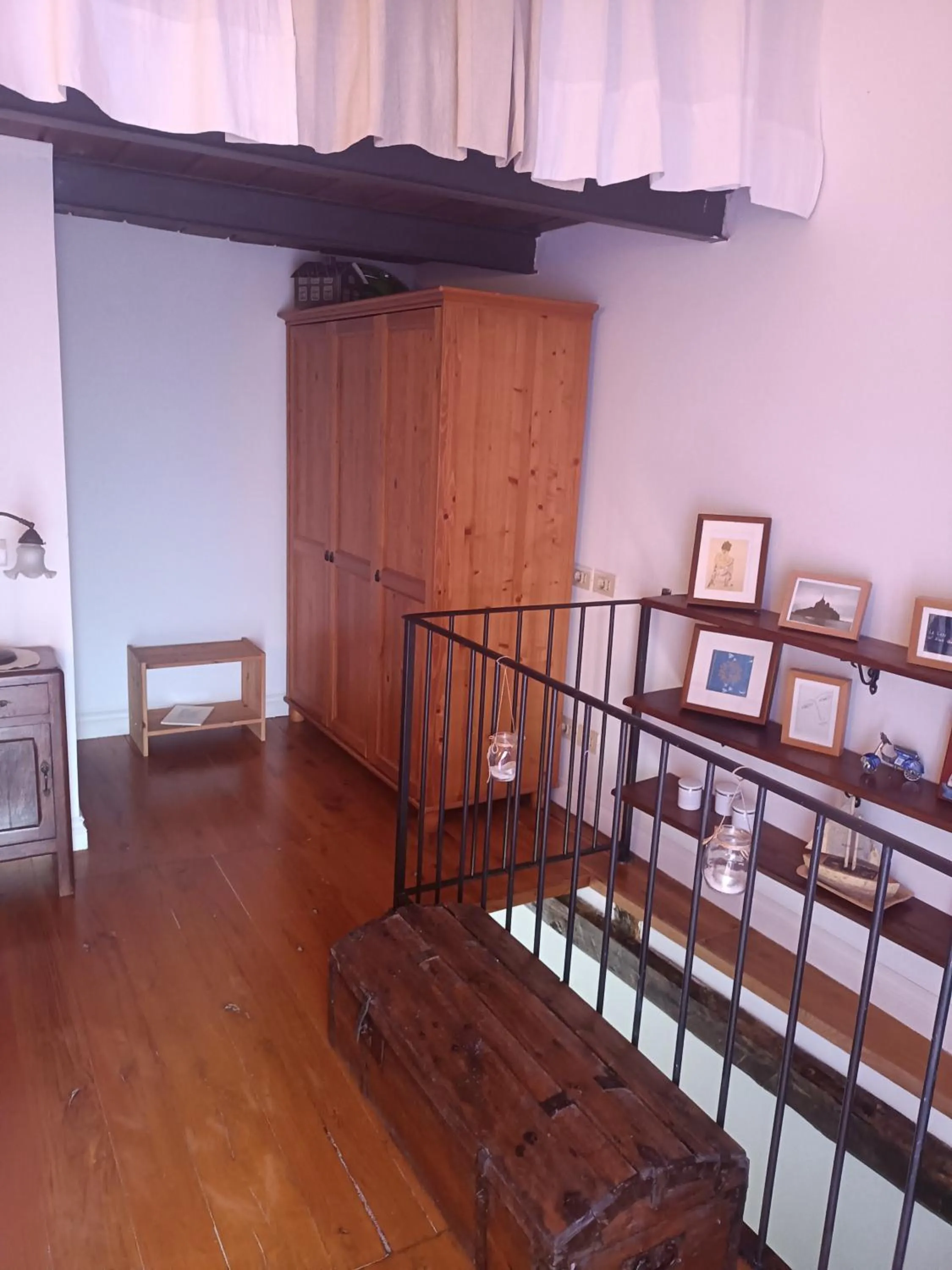 wardrobe in B&B Dell' Artista