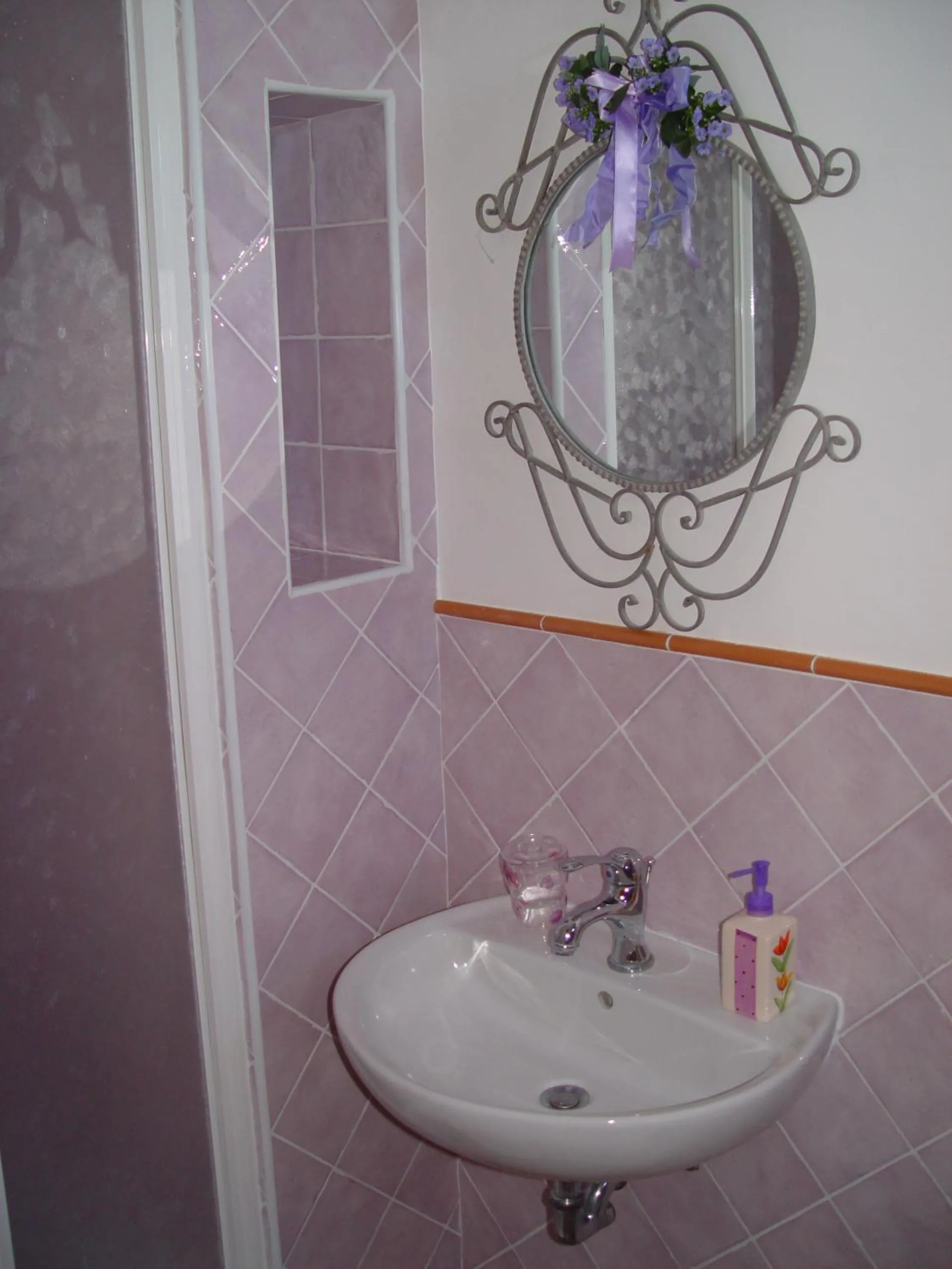 Decorative detail in B&B Dell' Artista