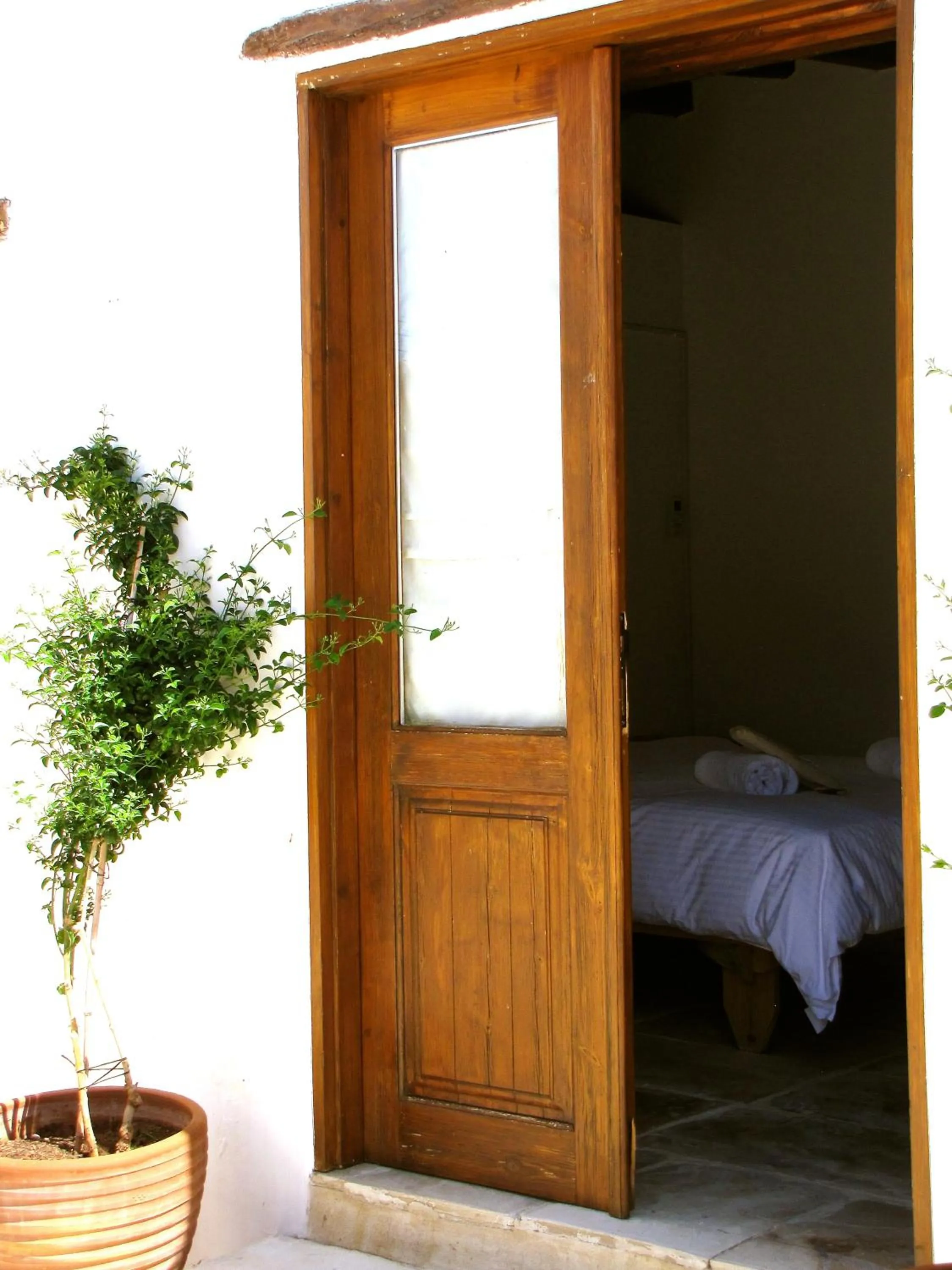 Bed in Saint Antonio Maroni