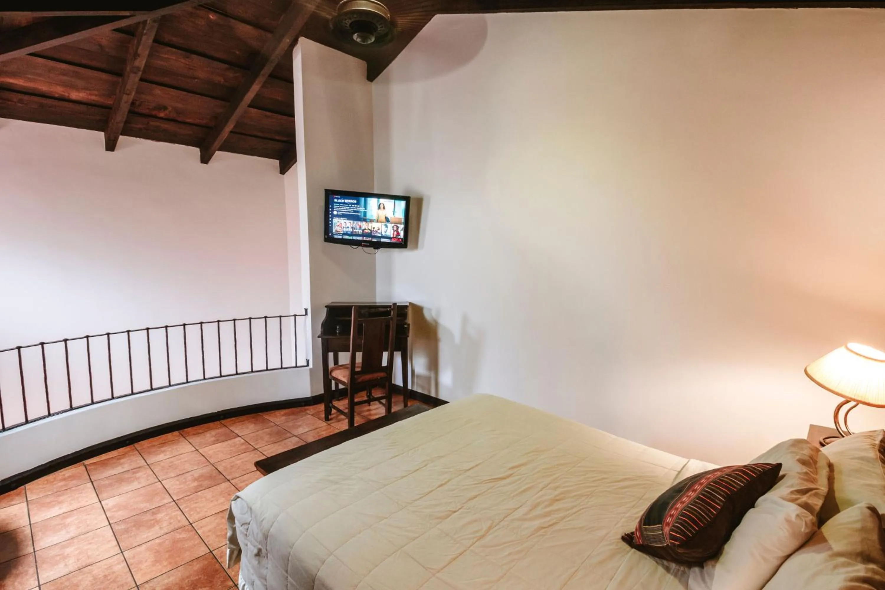 Bed in All Suite El Marques de Antigua