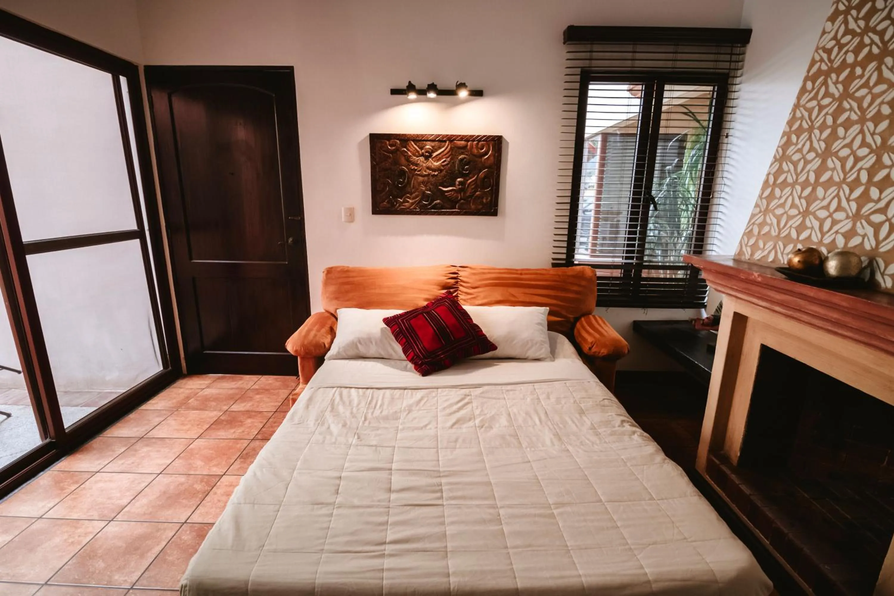 Bed in All Suite El Marques de Antigua