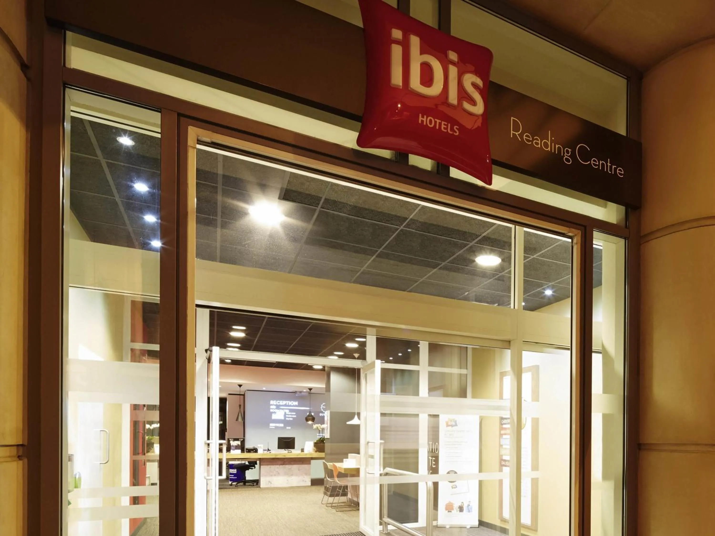 Property building in ibis Reading Centre