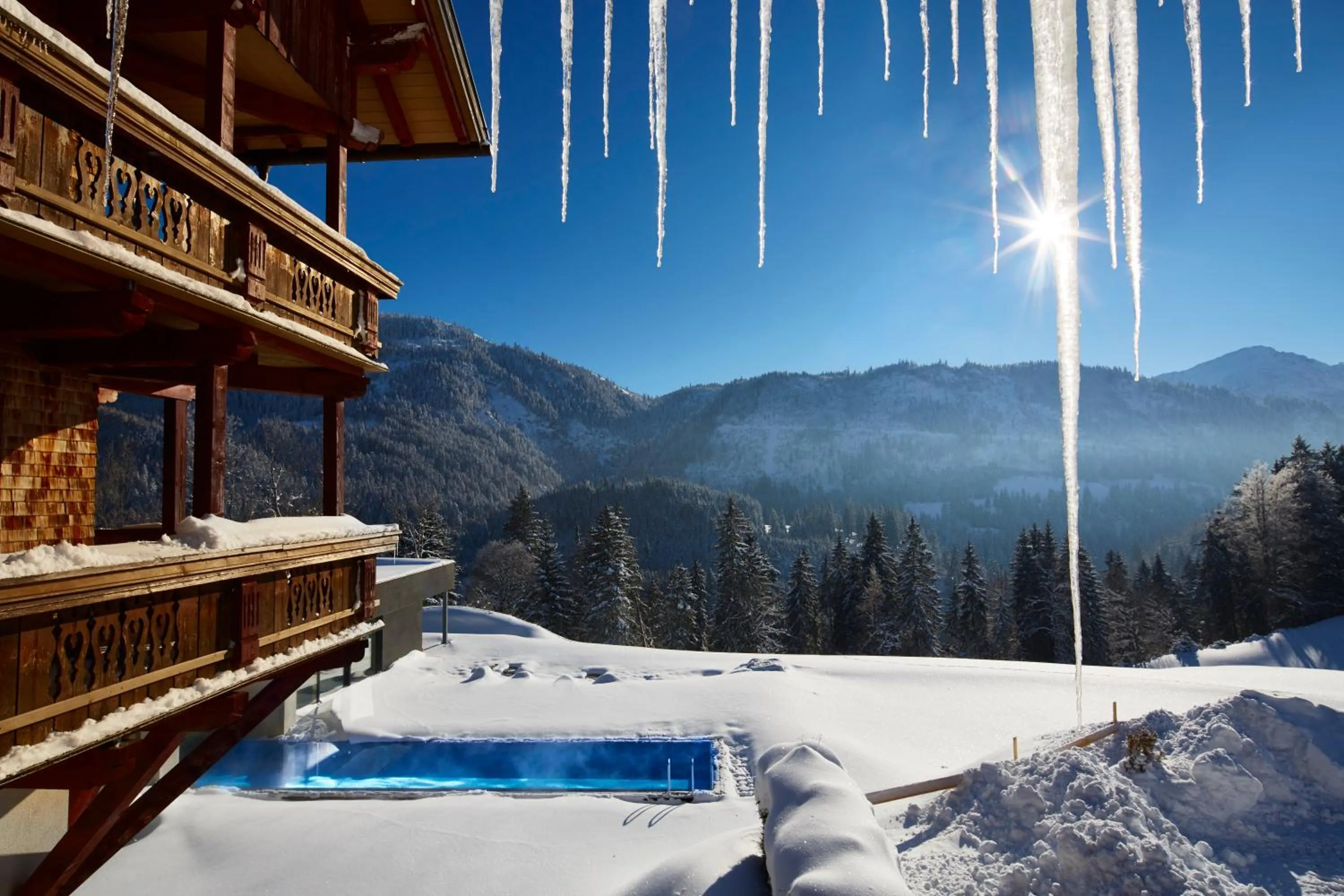 Swimming pool in Ruhehotel & Naturresort Rehbach - Adults only