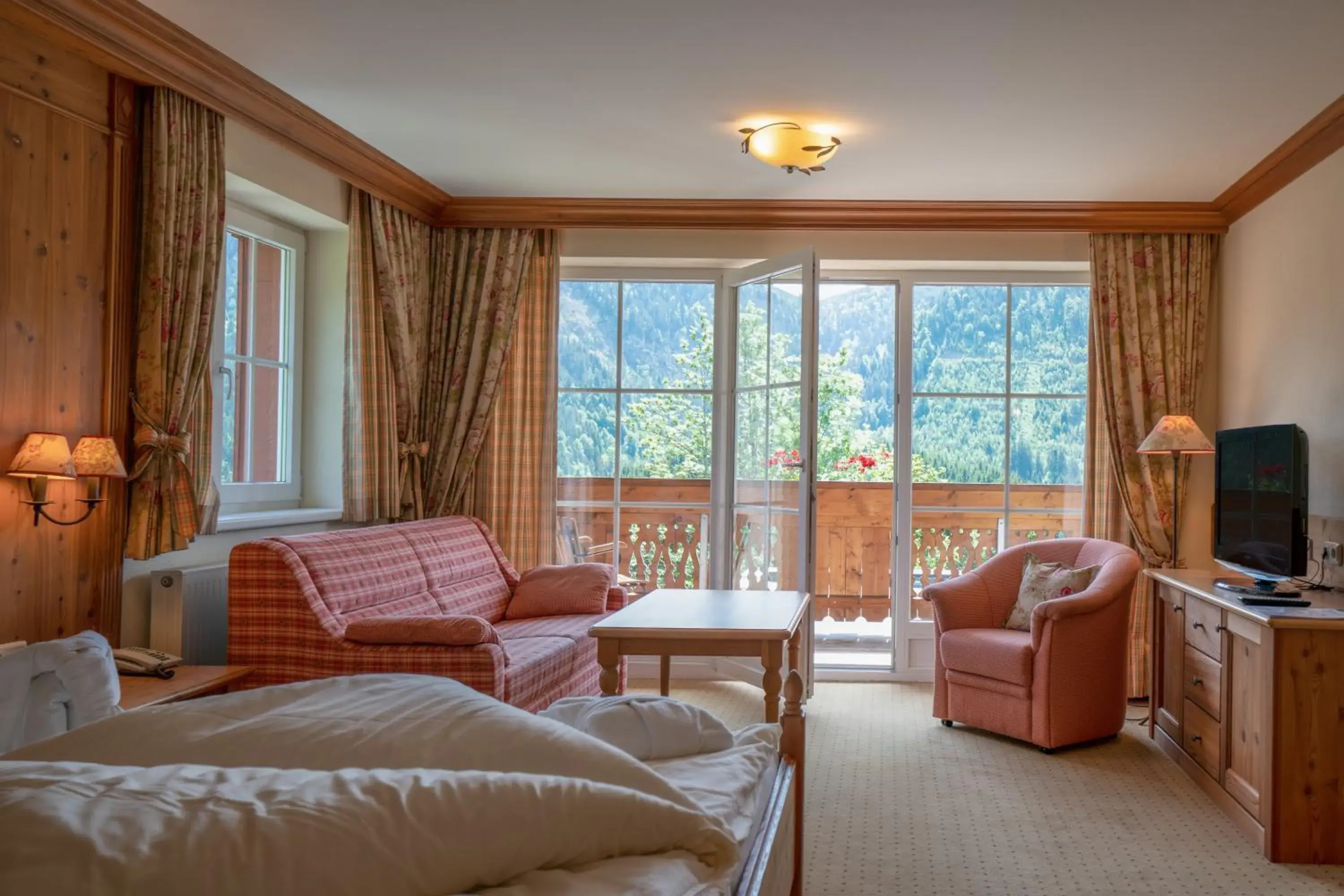 Double Room with Mountain View in Ruhehotel & Naturresort Rehbach - Adults only Double Room with Mountain View in Ruhehotel & Naturresort Rehbach - Adults only