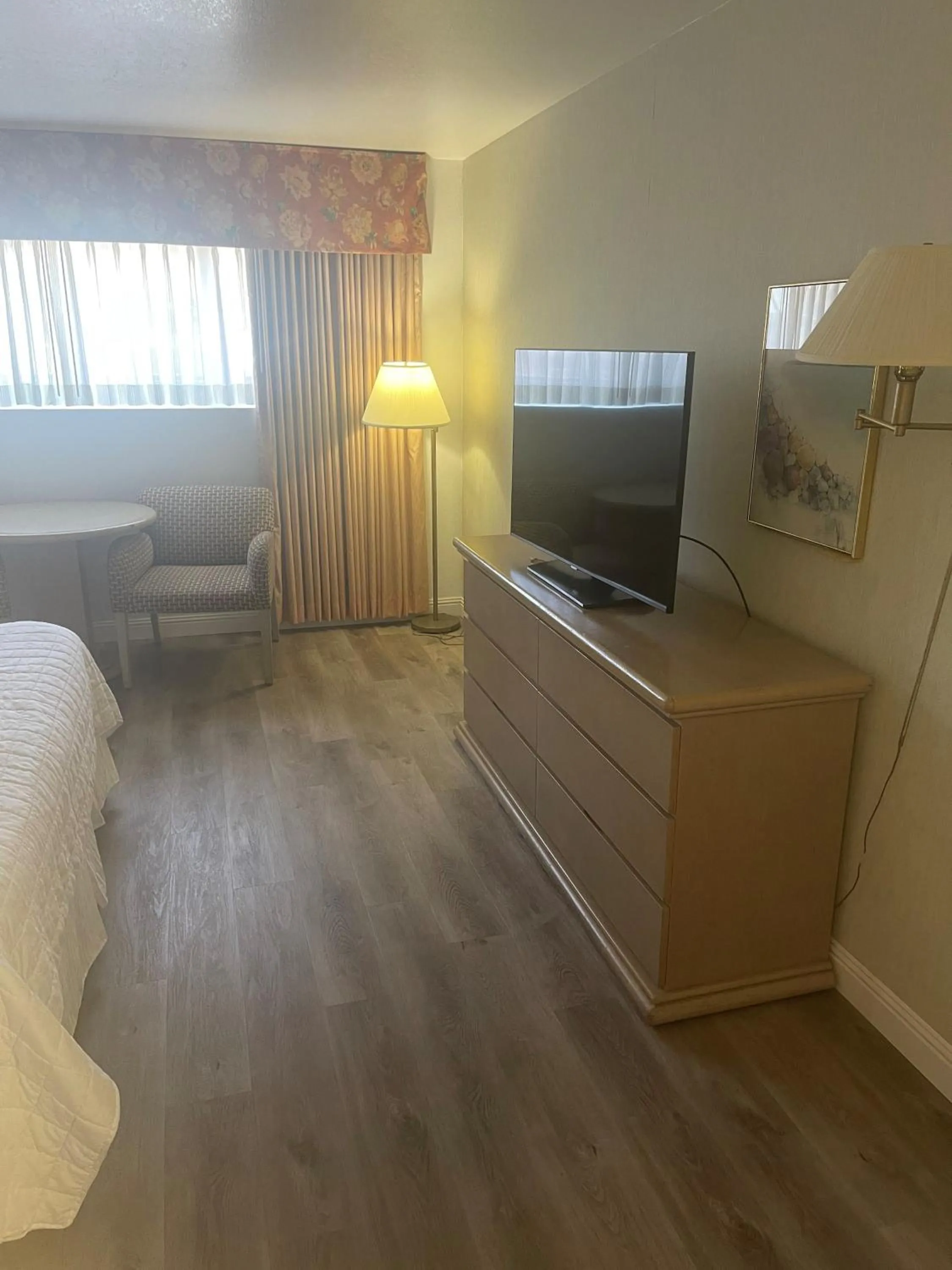 Bed in Ramada by Wyndham Viscount Suites Tucson East