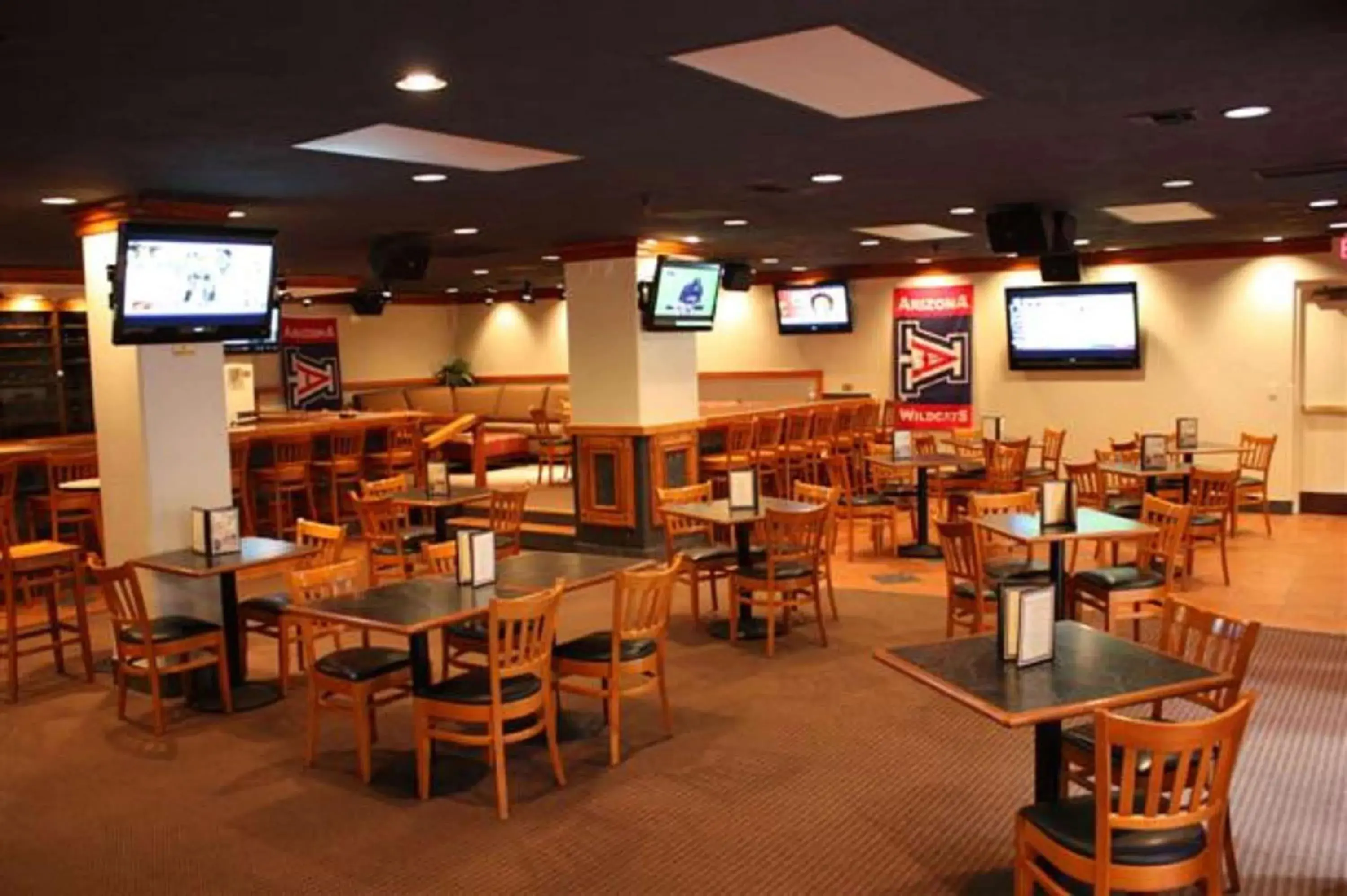 Restaurant/places to eat in Ramada by Wyndham Viscount Suites Tucson East Restaurant/places to eat in Ramada by Wyndham Viscount Suites Tucson East