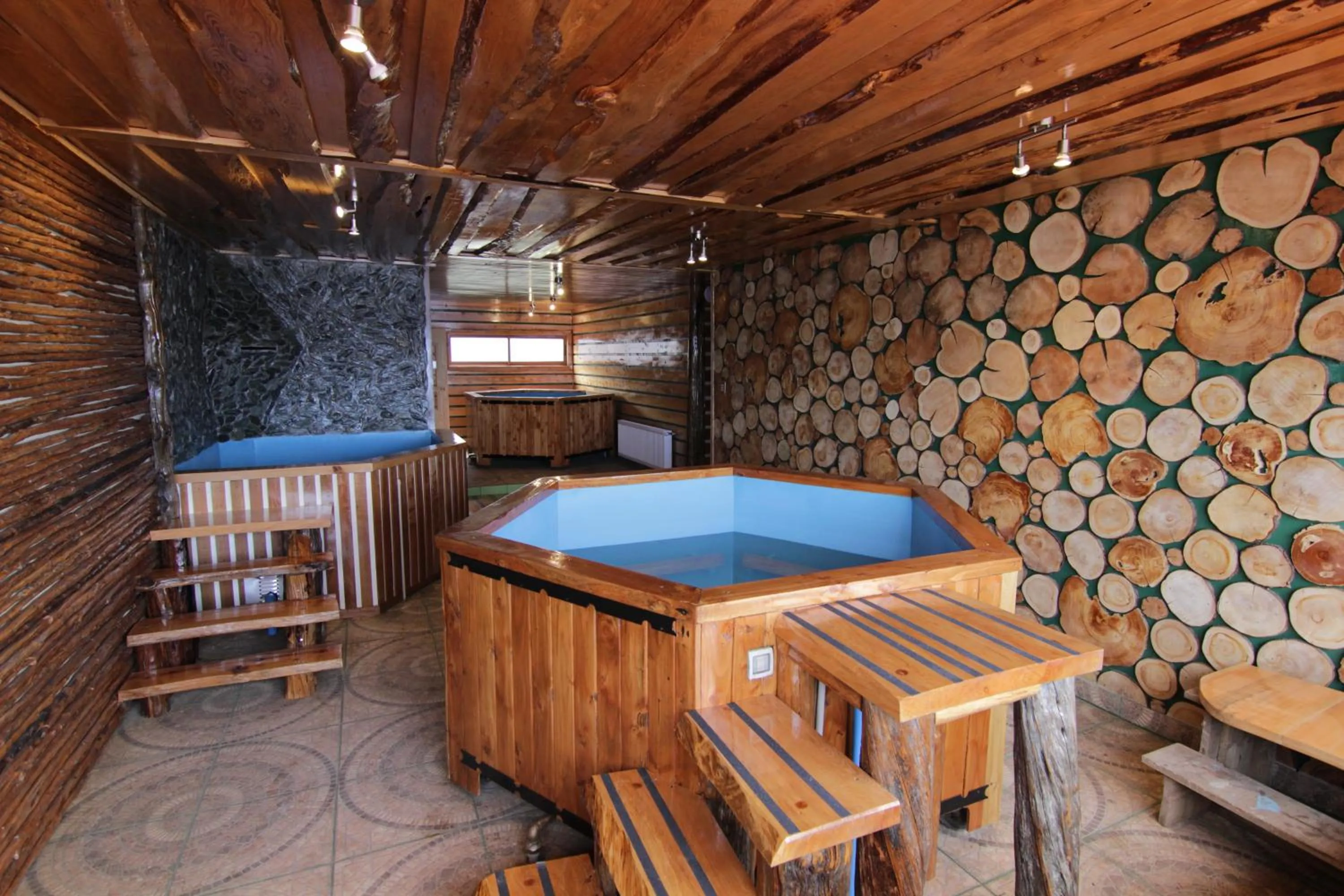 Hotel Mitos