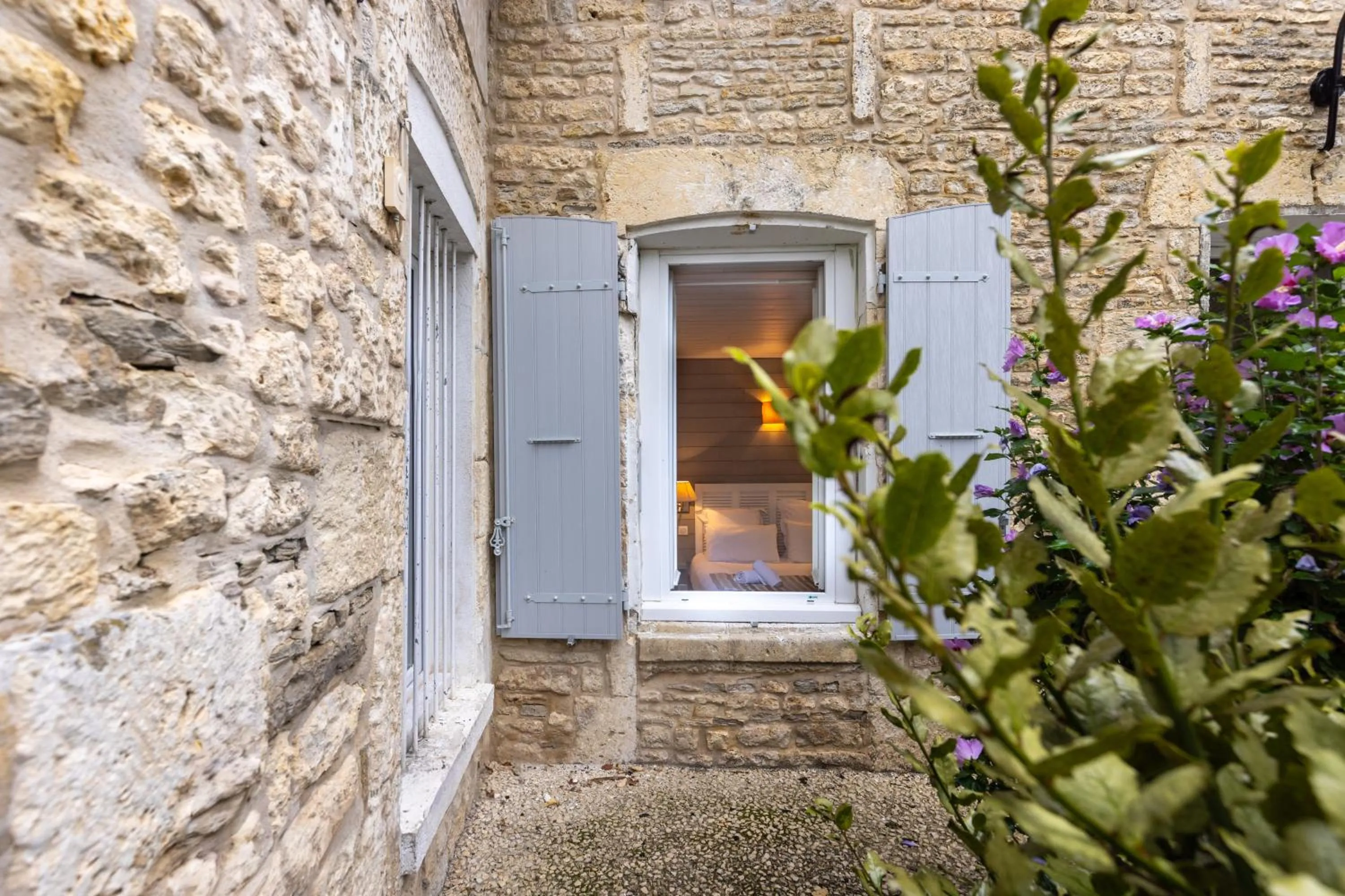 Inner courtyard view in Hôtel Le Square