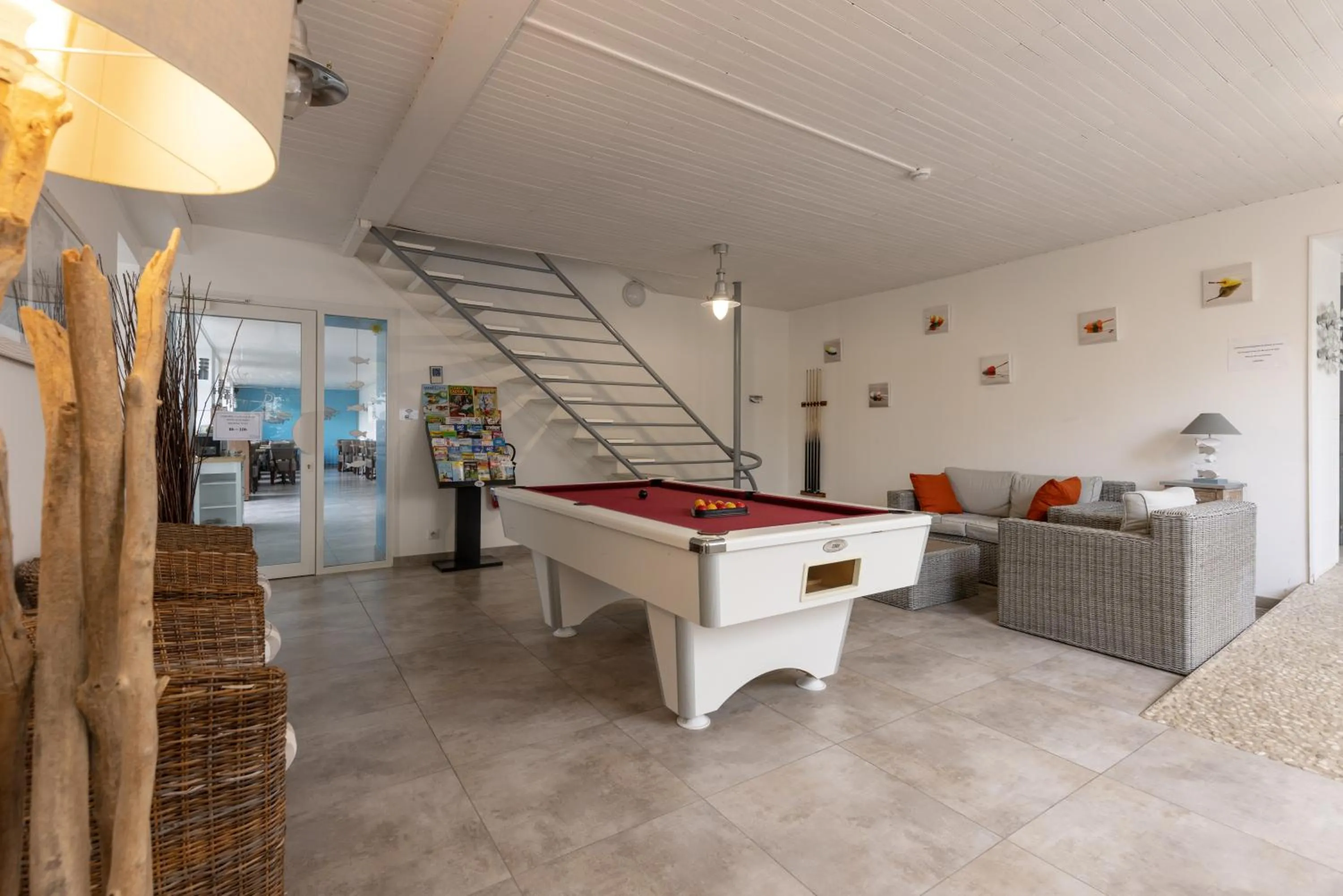Seating area in Hôtel Le Square