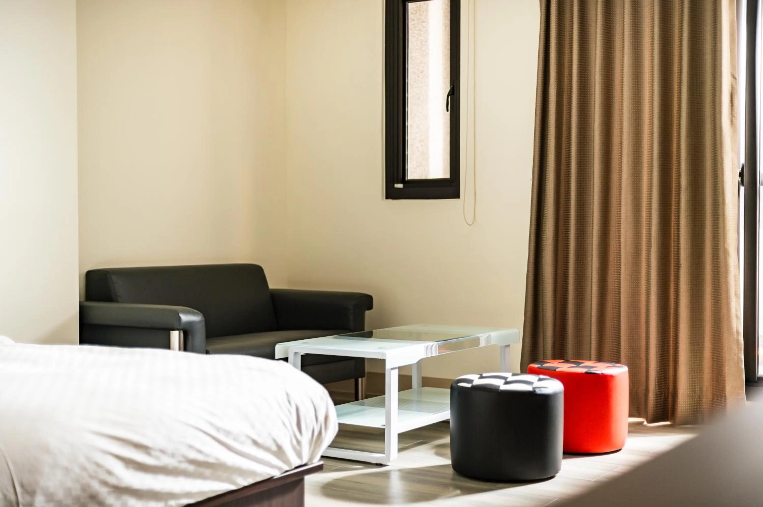 Bed in Rhino Guest House