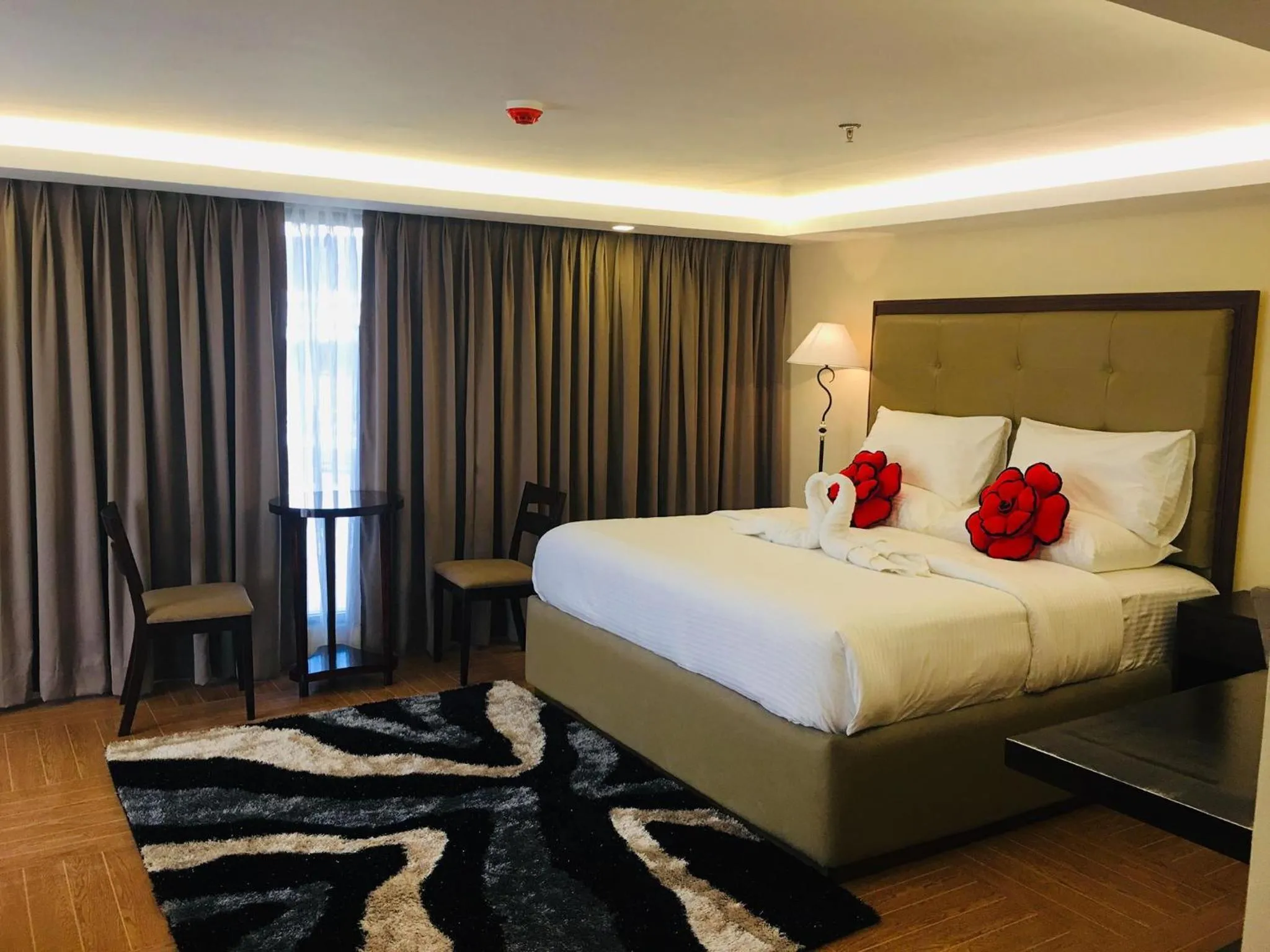 Bed in Treasure Island Hotel With Mini Water Adventure