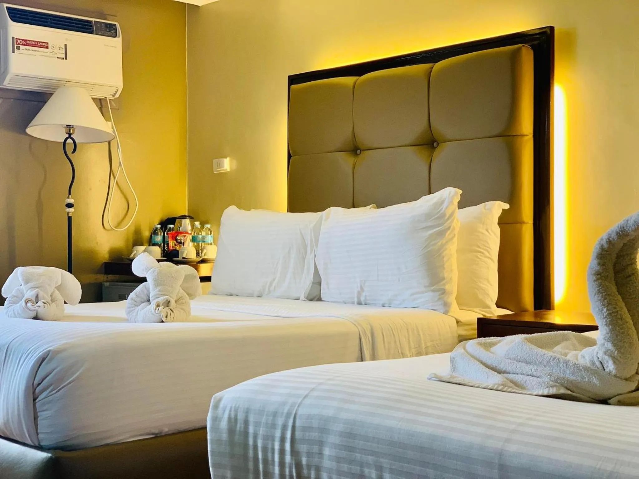 Bed in Treasure Island Hotel With Mini Water Adventure