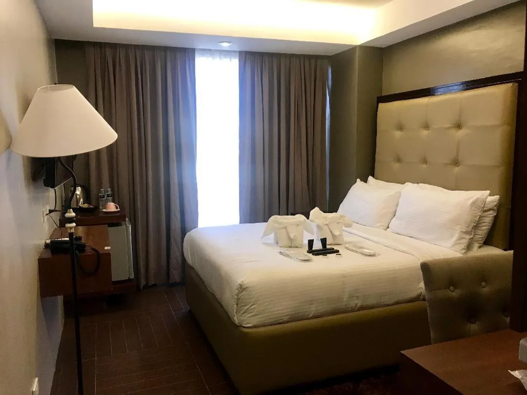 Bed in Treasure Island Hotel With Mini Water Adventure