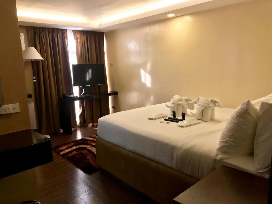 Bed in Treasure Island Hotel With Mini Water Adventure