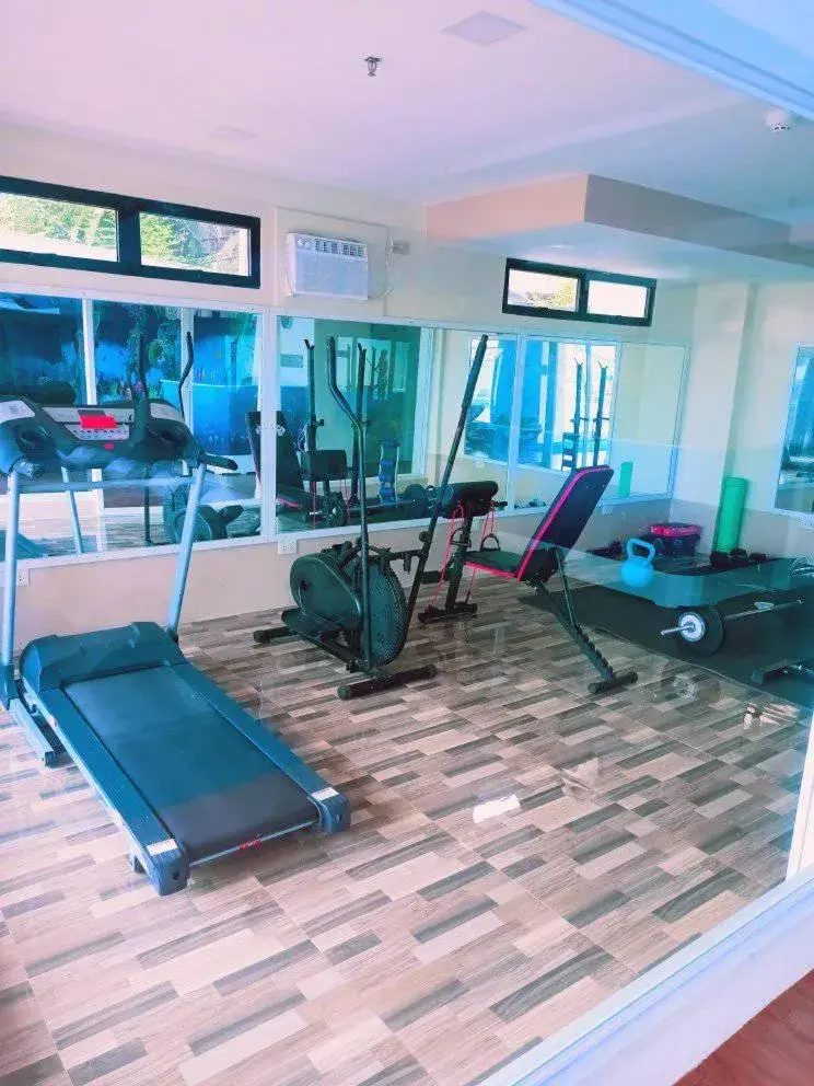Fitness centre/facilities in Treasure Island Hotel With Mini Water Adventure Fitness centre/facilities in Treasure Island Hotel With Mini Water Adventure