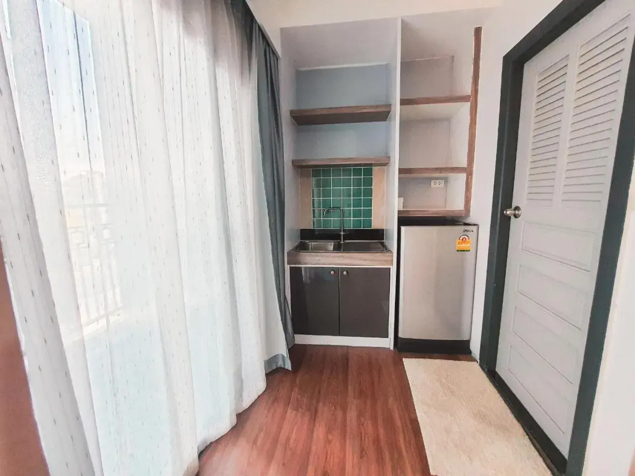 minibar in Pony TopView minibar in Pony TopView