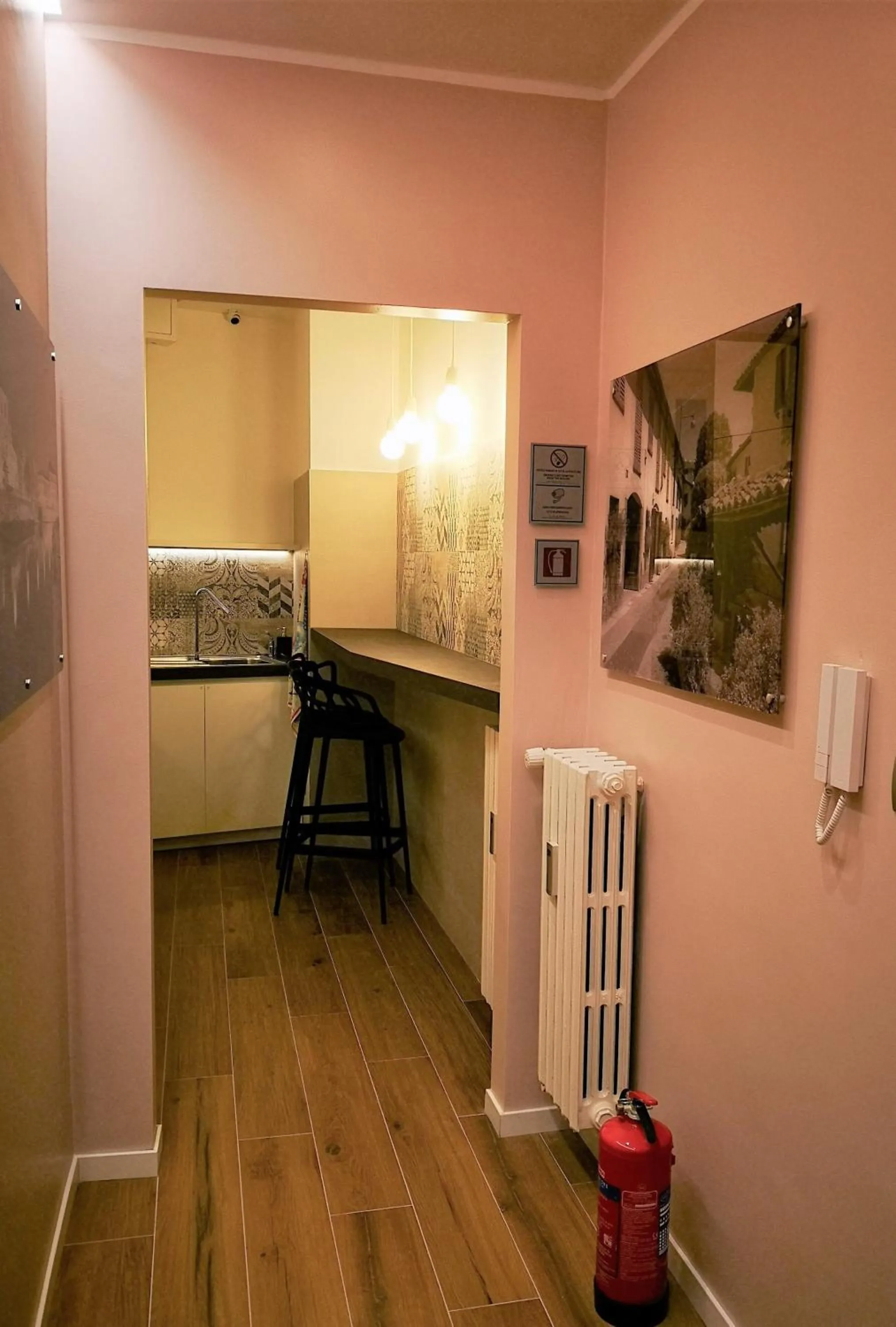 Communal kitchen in 2 Navigli