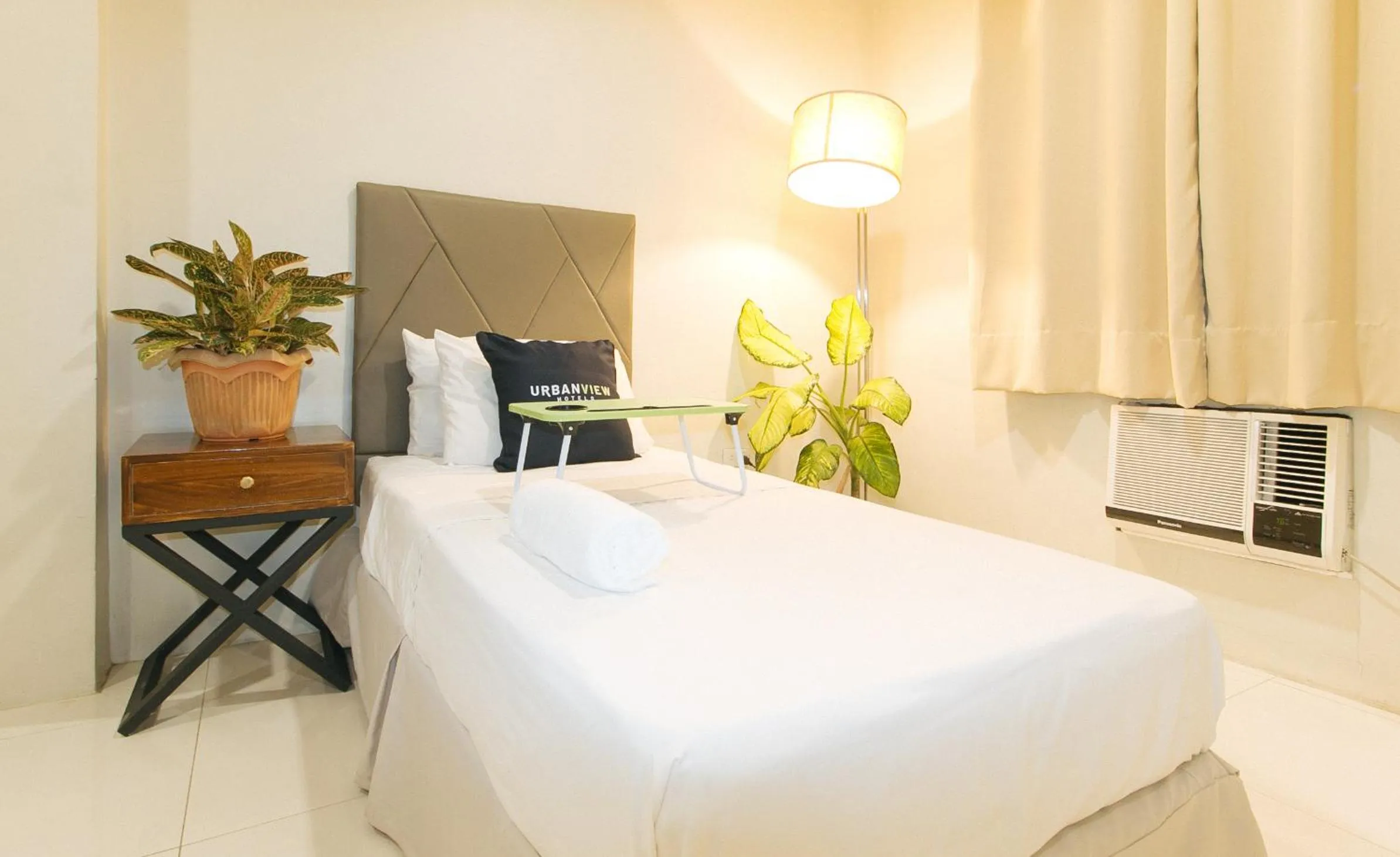 Bedroom, Bed in UrbanView at Lacson Street Bacolod City by RedDoorz