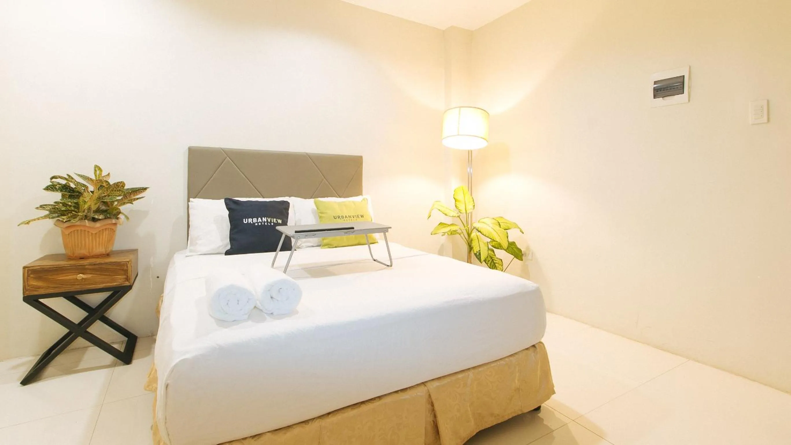 Bedroom, Bed in UrbanView at Lacson Street Bacolod City by RedDoorz
