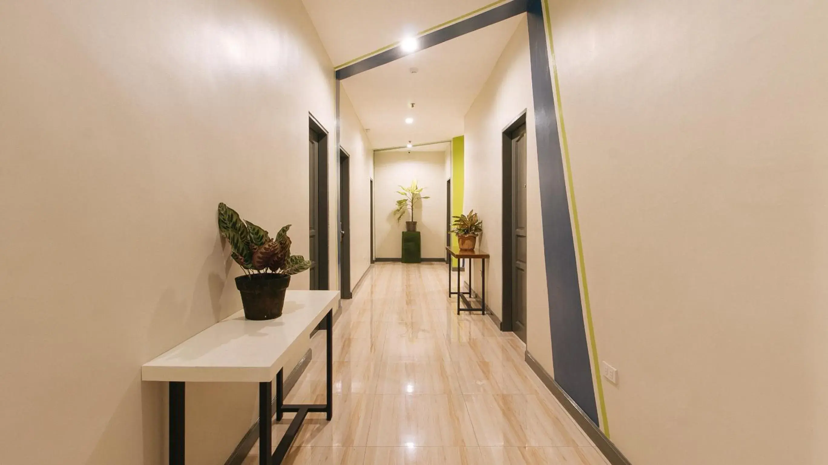 Lobby or reception in UrbanView at Lacson Street Bacolod City by RedDoorz Lobby or reception in UrbanView at Lacson Street Bacolod City by RedDoorz