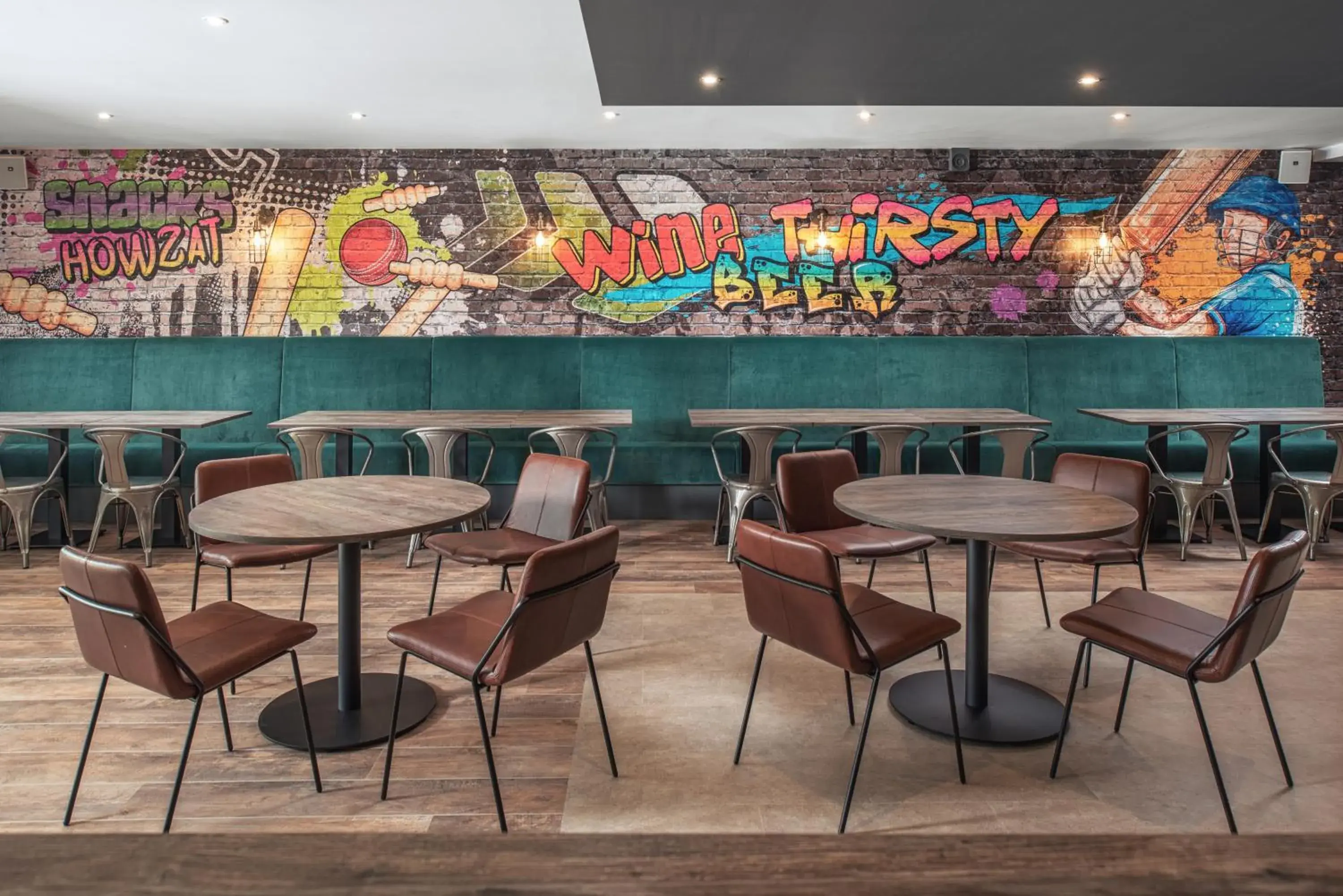 Lounge or bar in The Willows Training Centre Lounge or bar in The Willows Training Centre