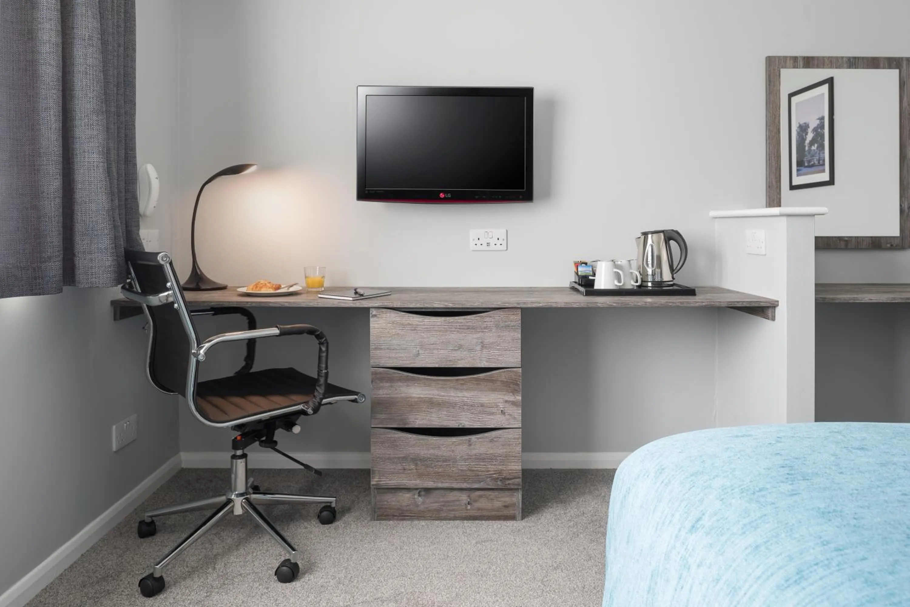 TV and multimedia, Bed in The Willows Training Centre