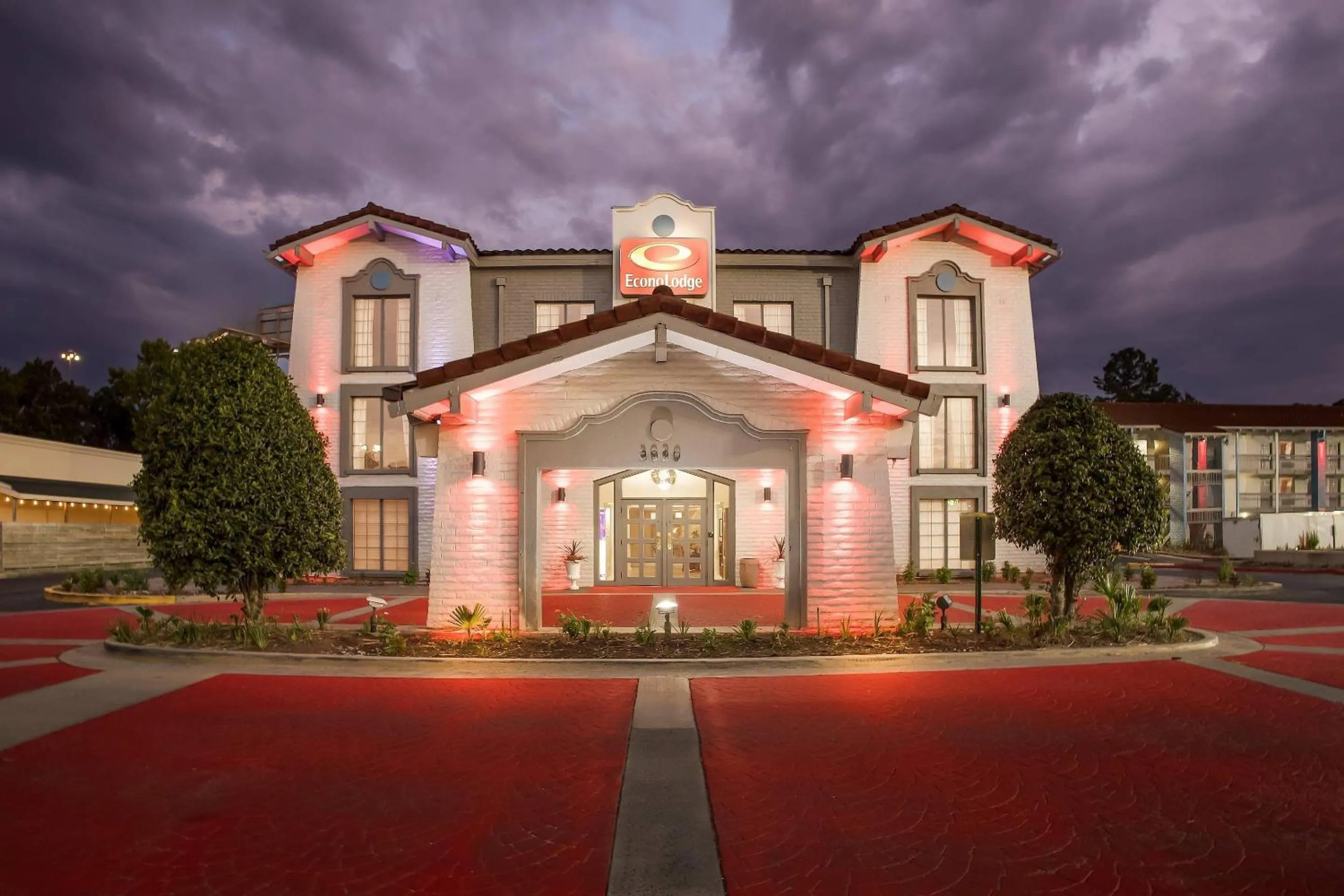 Property building in Econo Lodge Augusta North - Washington Road