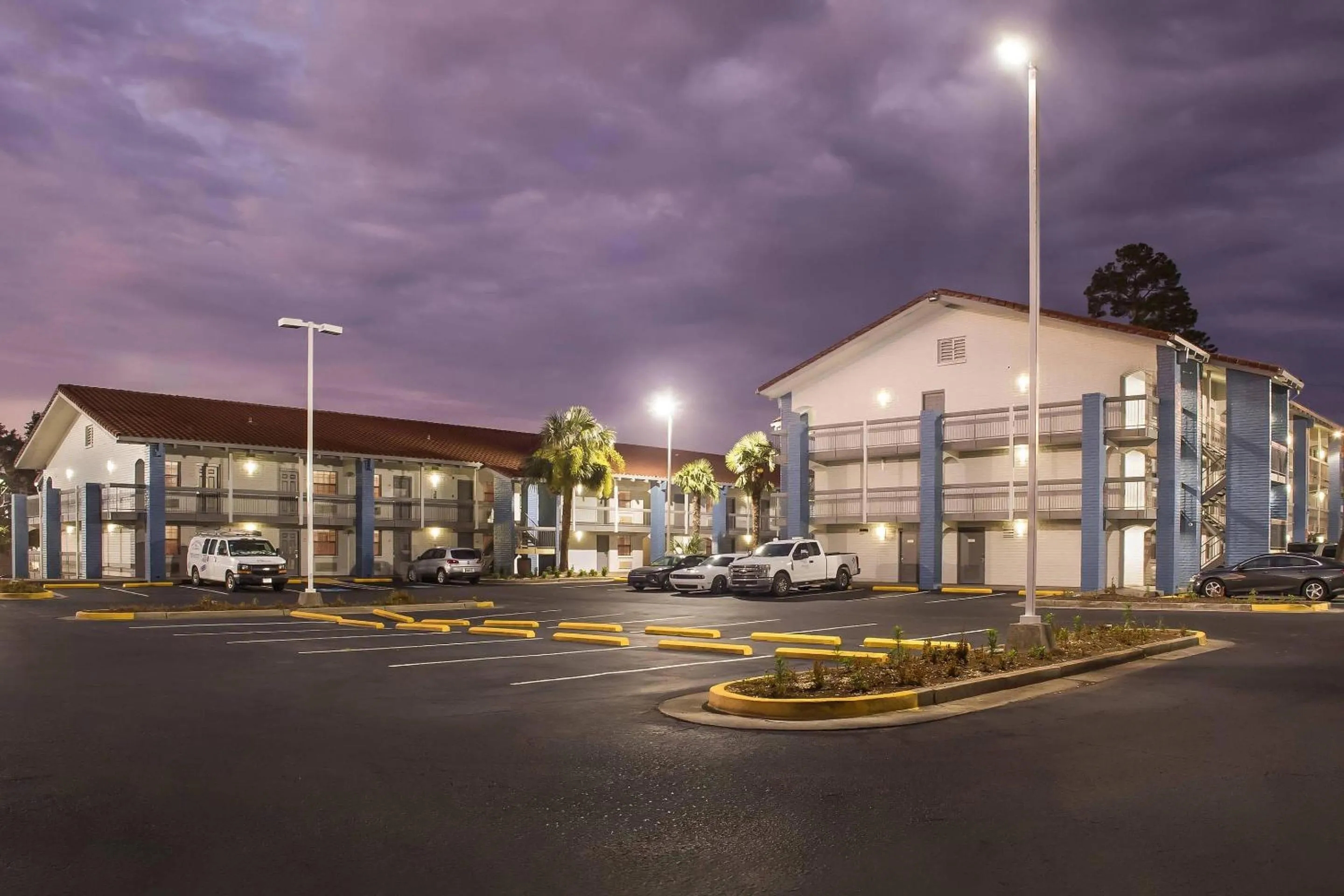 Property building in Econo Lodge Augusta North - Washington Road