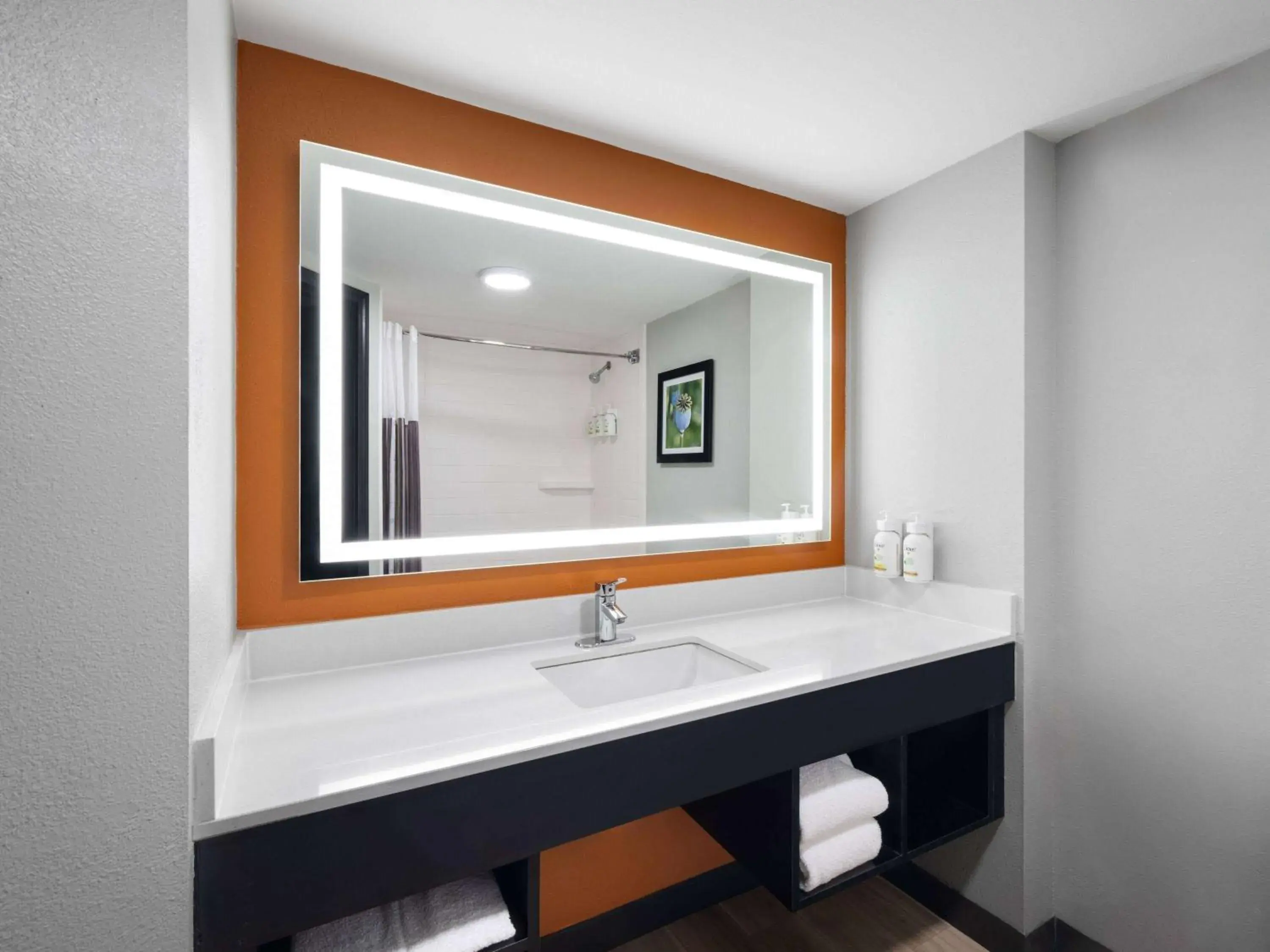 Bathroom in La Quinta by Wyndham Greensboro NC Bathroom in La Quinta by Wyndham Greensboro NC