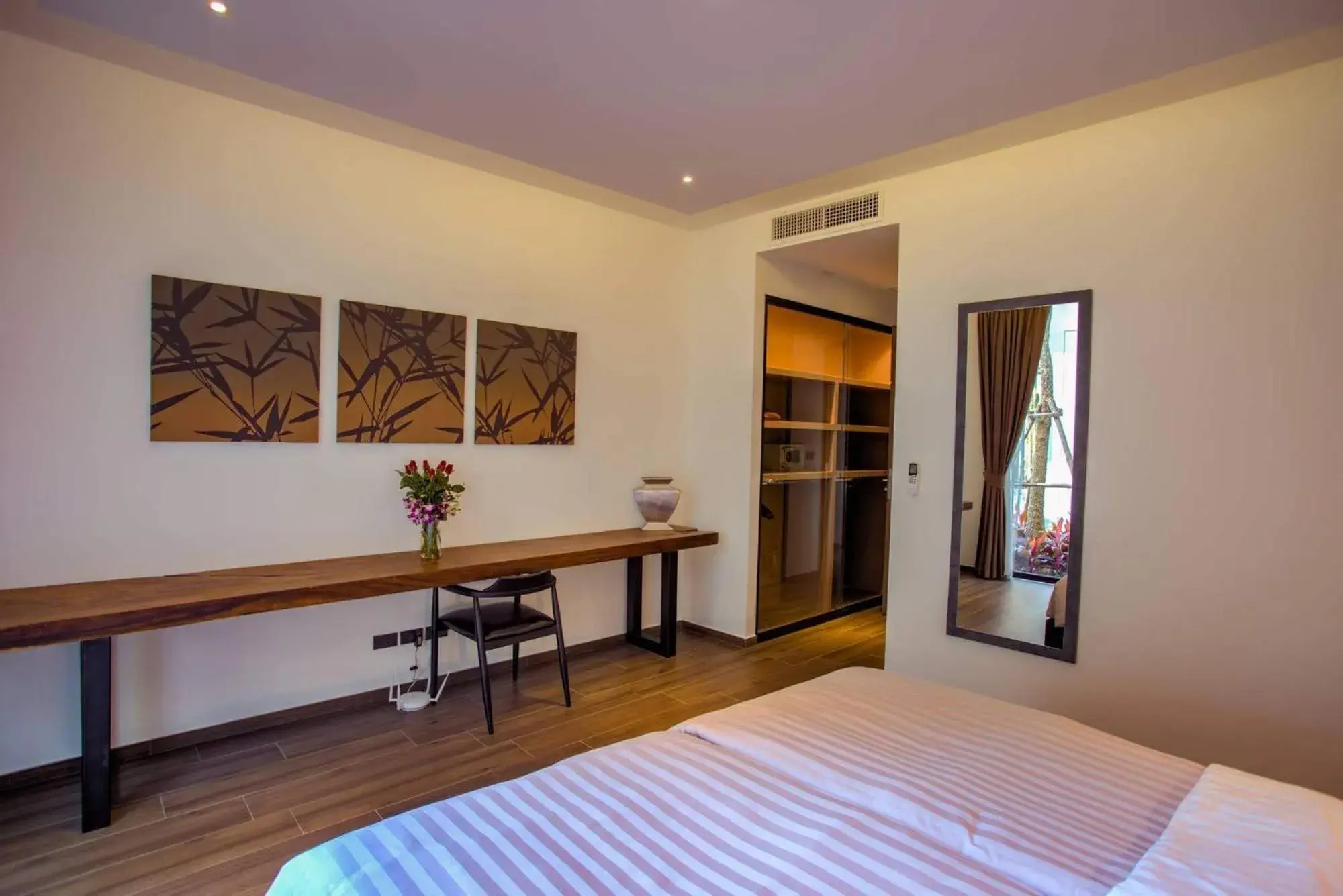 Photo of the whole room, Bed in Ocean Rock Kalim Photo of the whole room, Bed in Ocean Rock Kalim